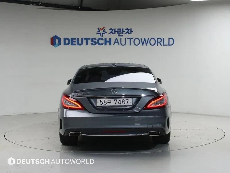 Mercedes-Benz CLS 400 W218 Cls400 Amg Line, снимка 4 - Автомобили и джипове - 55276259