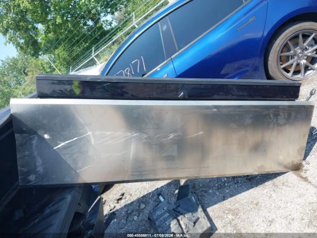 Tesla Cybertruck, снимка 14 - Автомобили и джипове - 55702883