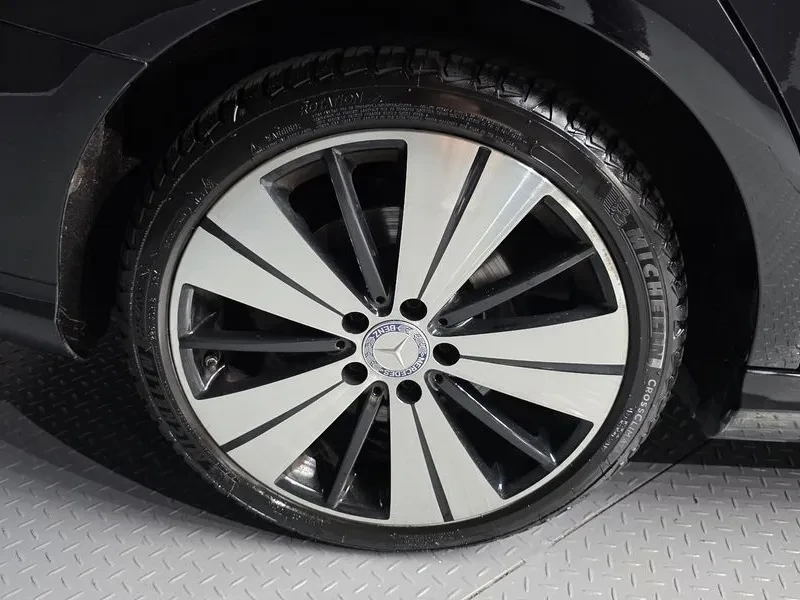 Mercedes-Benz CLA 250 4Matic, снимка 5 - Автомобили и джипове - 55738573