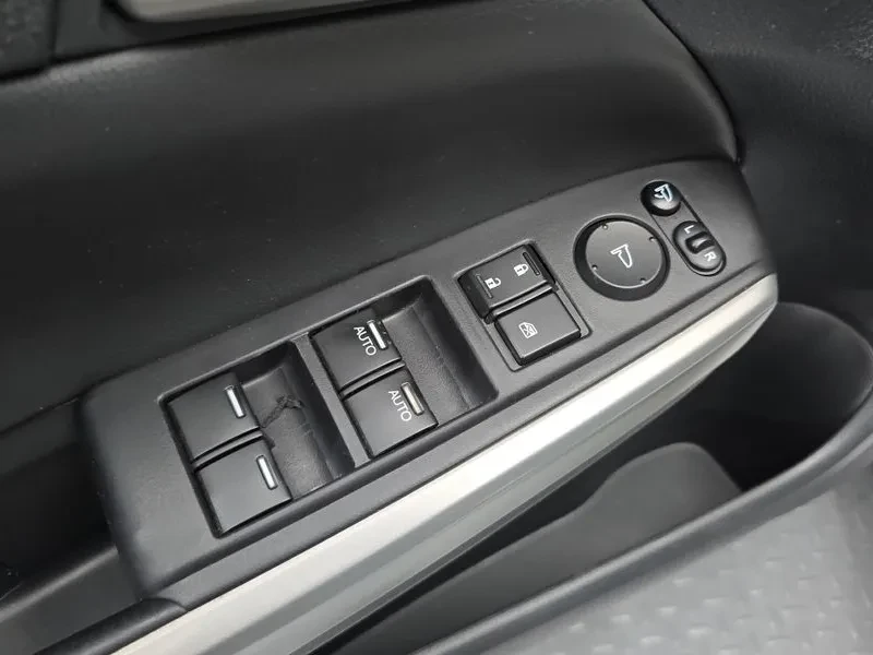 Honda Accord 2.4 8Th Generation, снимка 16 - Автомобили и джипове - 56020368