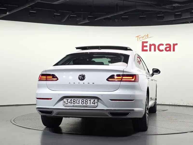 VW Arteon 2.0 Tdi Premium, снимка 8 - Автомобили и джипове - 56652210