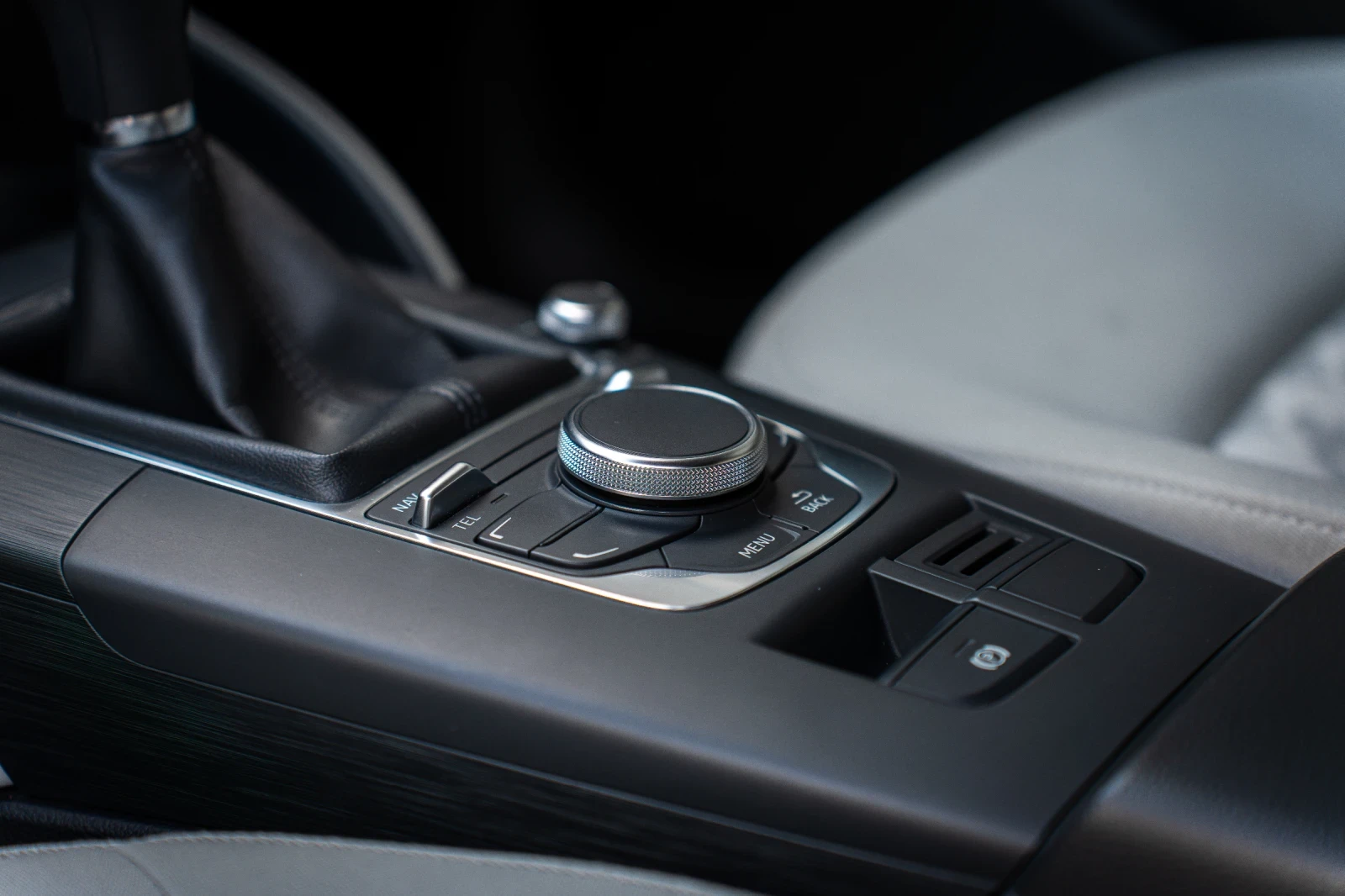 Audi A3 8V 2.0TDI 150 DE | Mobile.bg   12