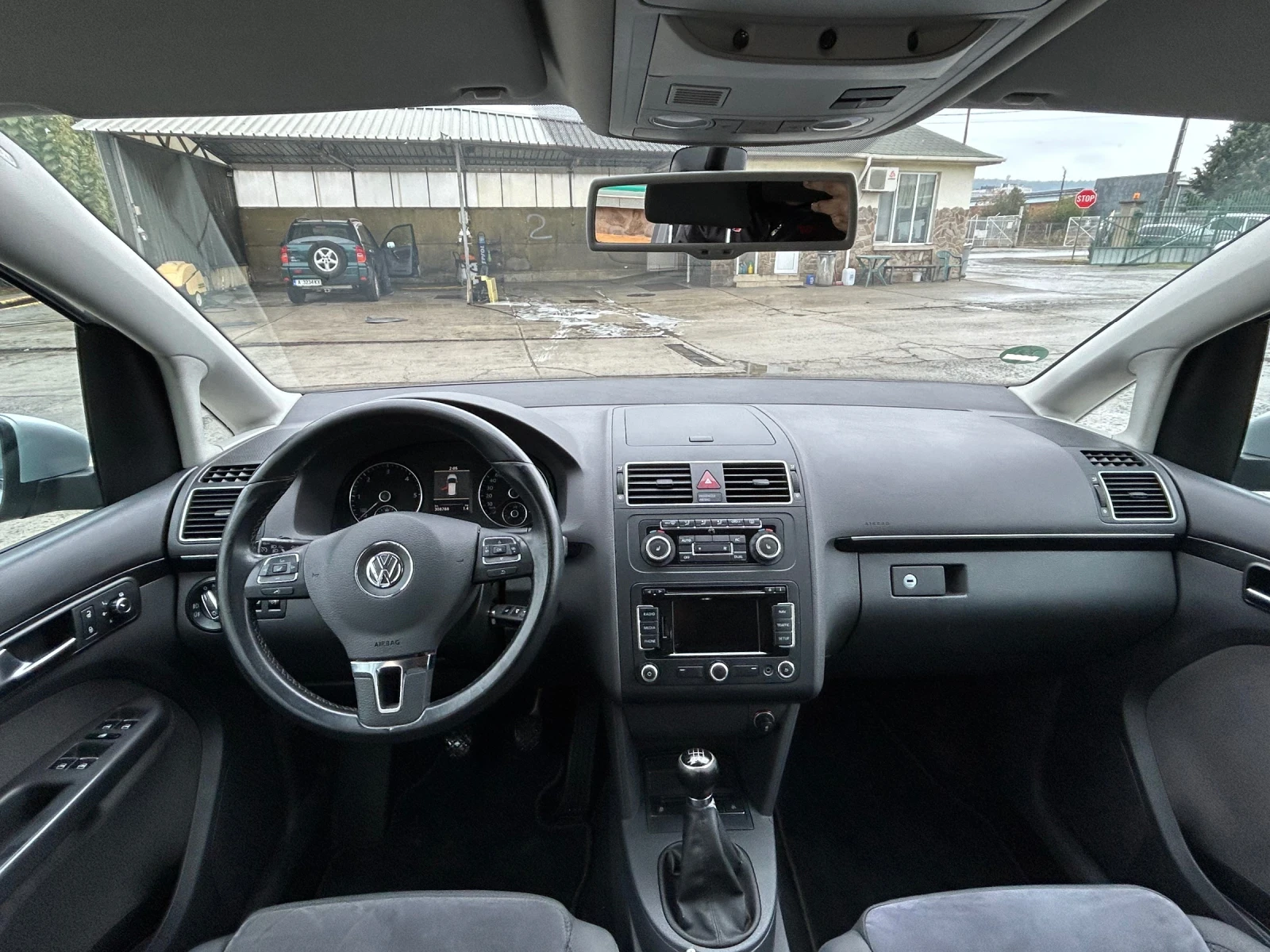 VW Touran 2.0TDI LED  - изображение 9