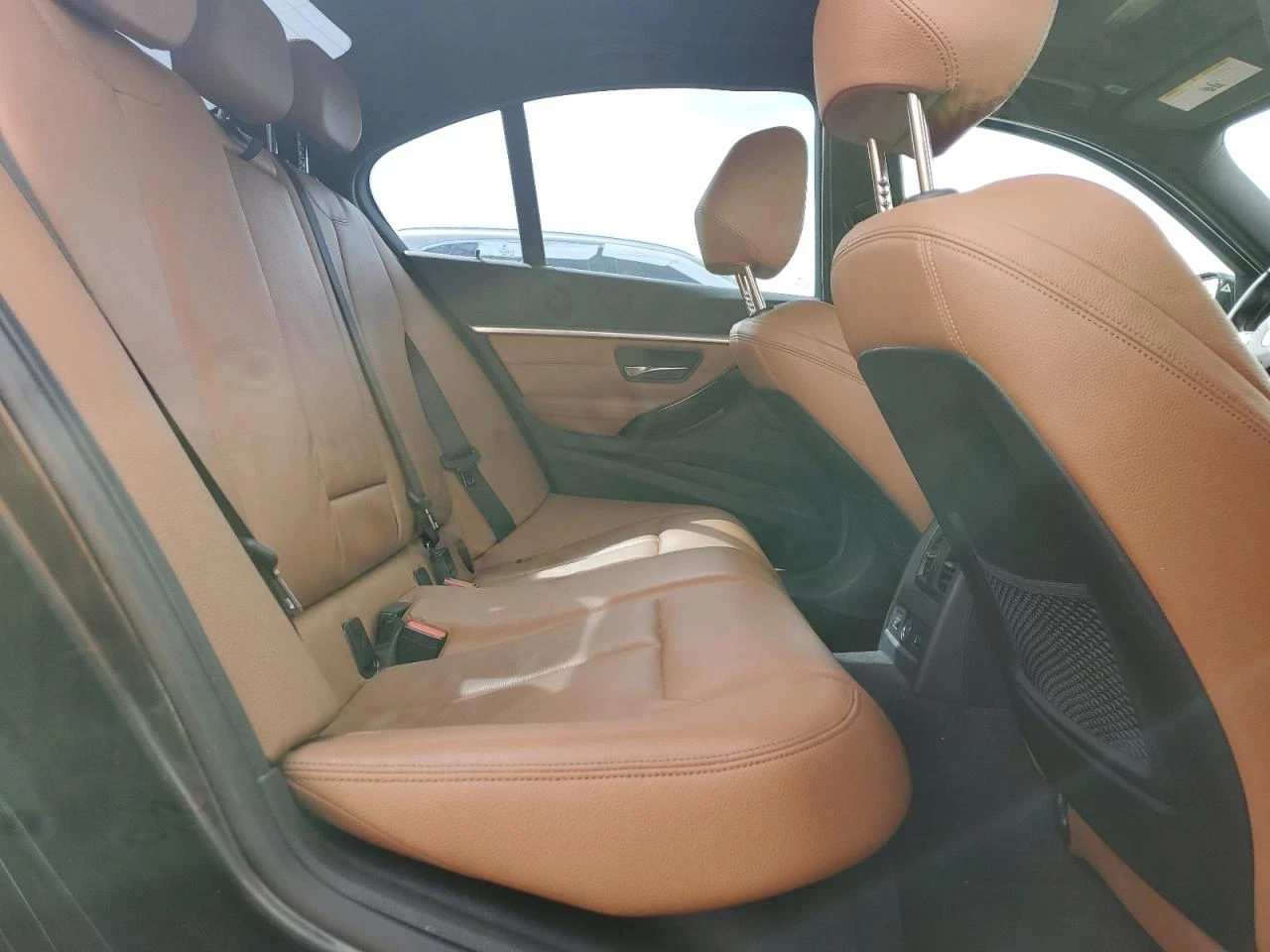 BMW 340  - изображение 10