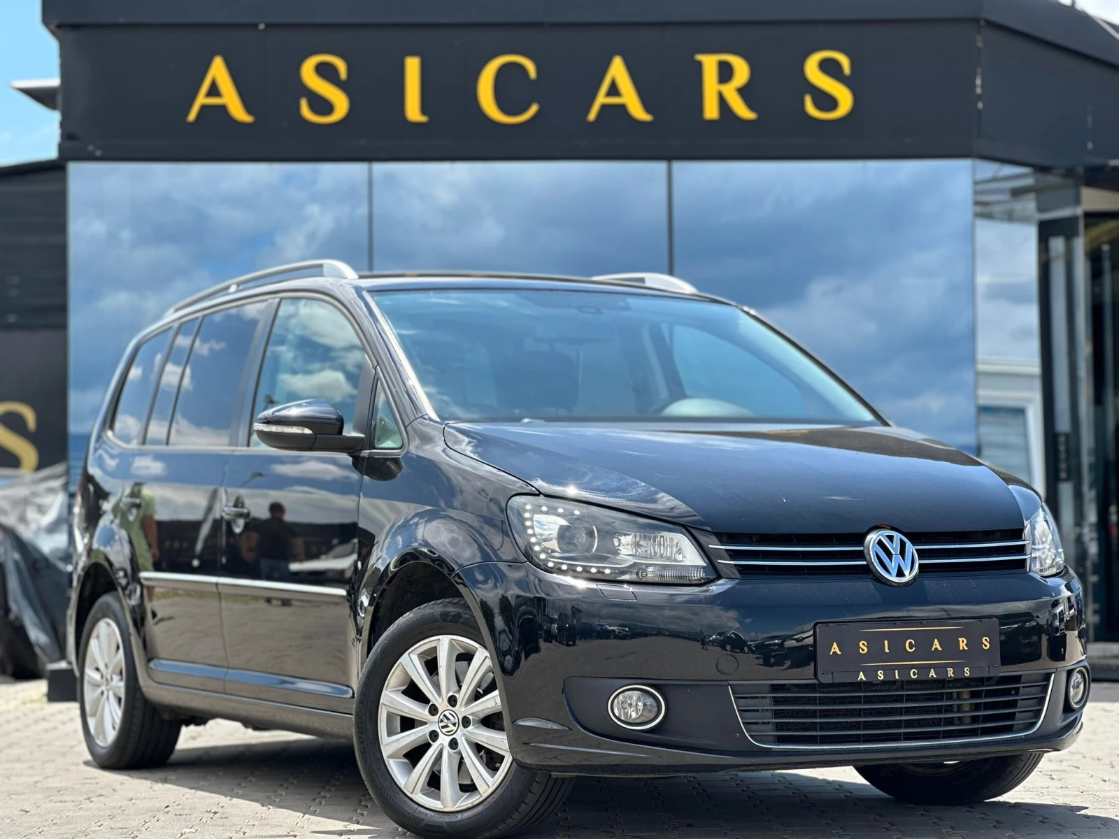 VW Touran / 1.4 TSI / AUTOMAT / HIGHLINE / ECOFUEL / EURO 5  - изображение 7