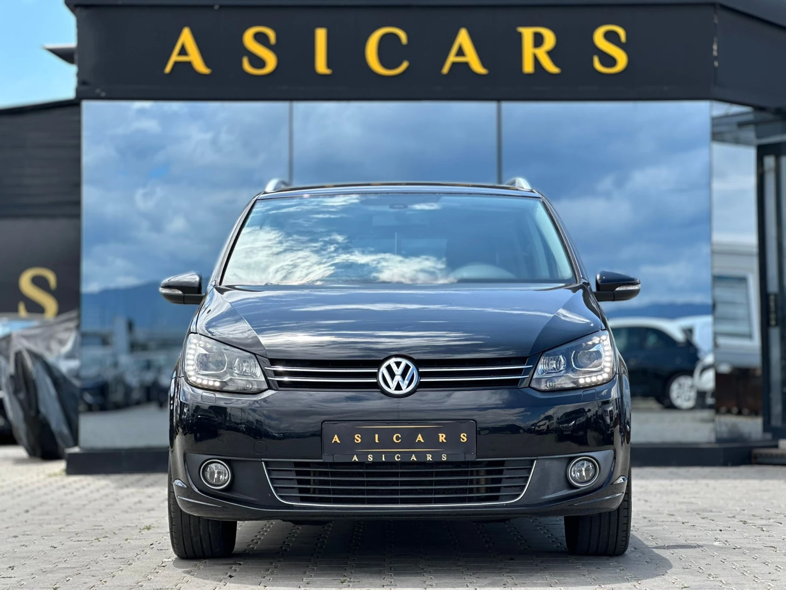 VW Touran / 1.4 TSI / AUTOMAT / HIGHLINE / ECOFUEL / EURO 5  - изображение 8