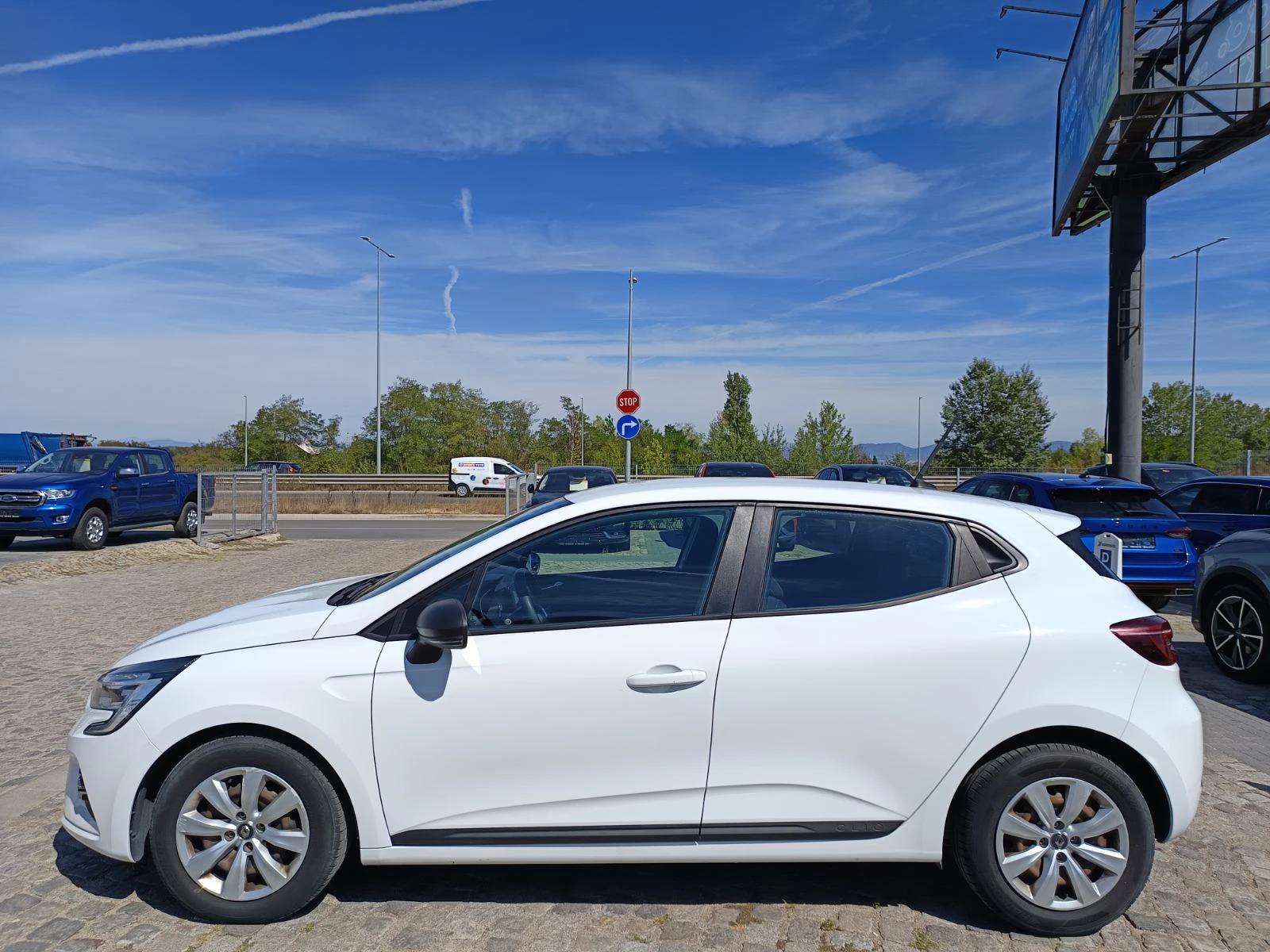 Renault Clio 1.0TCe/ 100к.с./Life - изображение 7