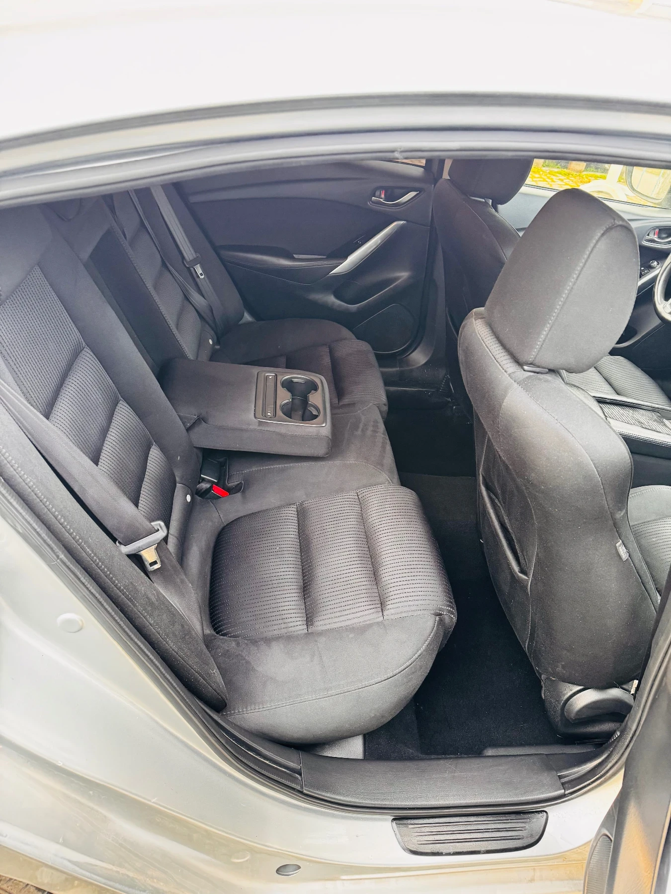 Mazda 6 2.5 ������ 192 �� | Mobile.bg � ����������� 12