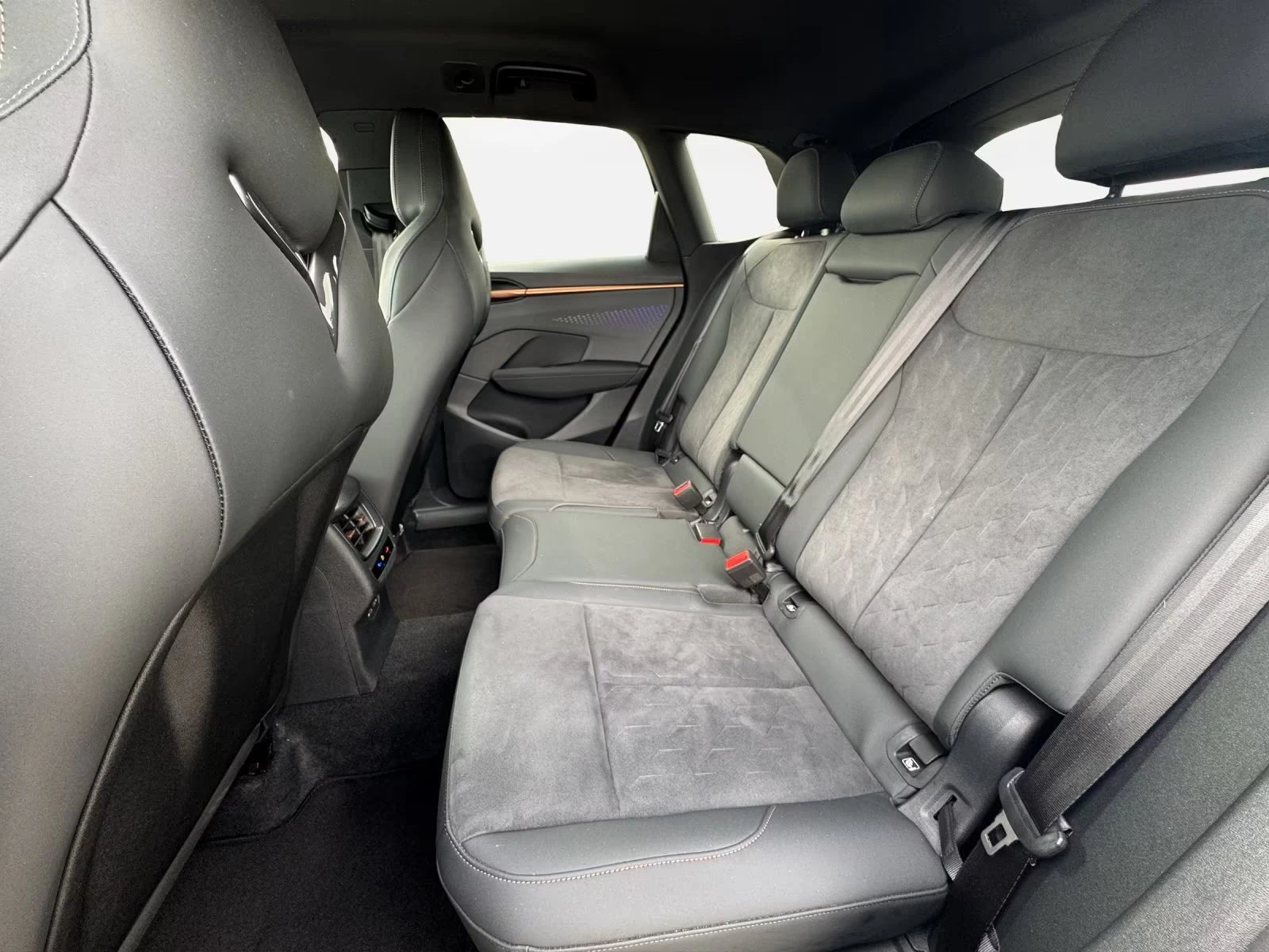 Cupra Terramar 1.5eTSI/150HP/MHEV/HUD/360/MEMO/DSG/CPLAY/ACC/767g | Mobile.bg � ����������� 13