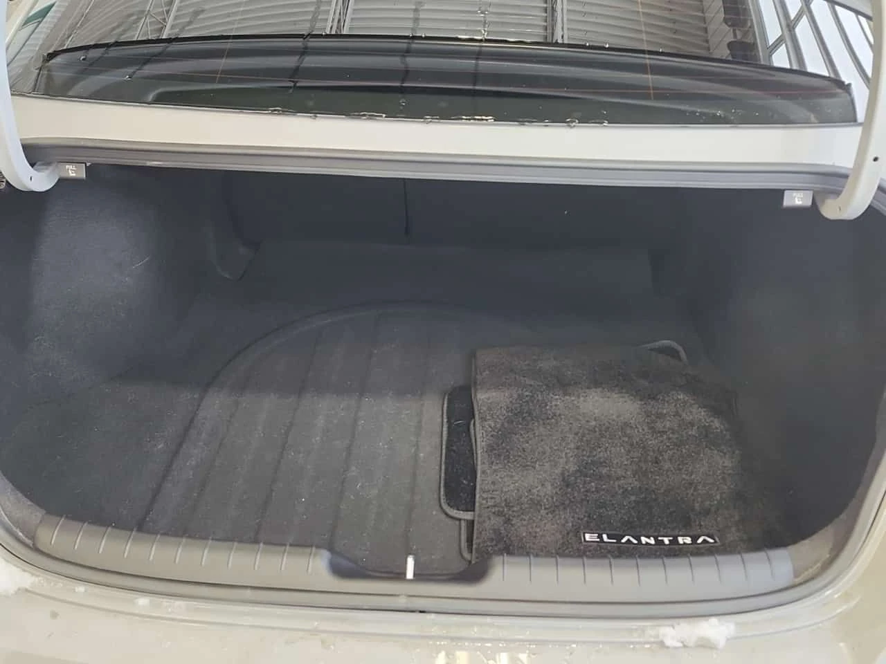 Hyundai Elantra * LUXURY * CARFAX *  | Mobile.bg � ����������� 14
