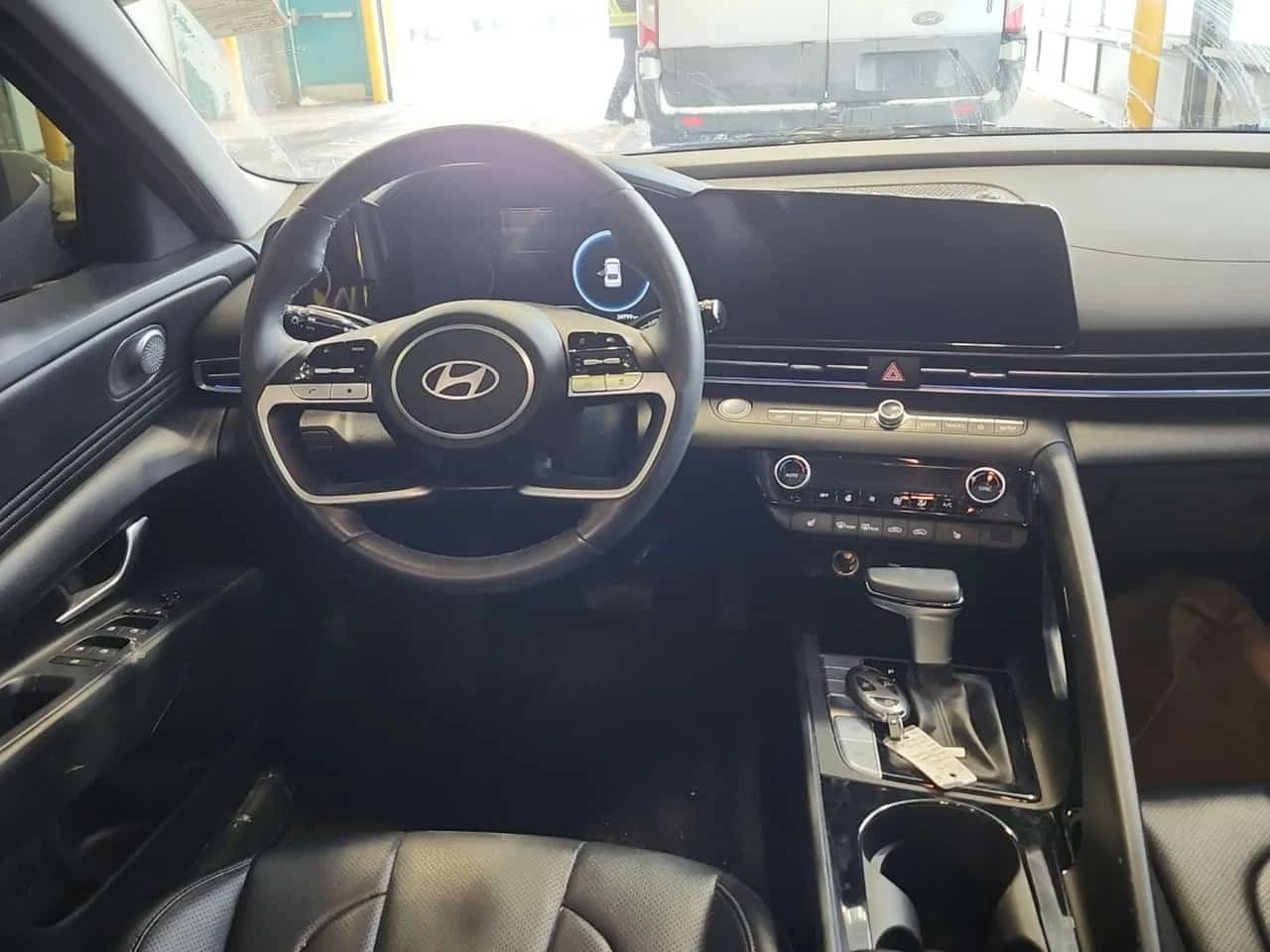 Hyundai Elantra * LUXURY * CARFAX *  | Mobile.bg � ����������� 11