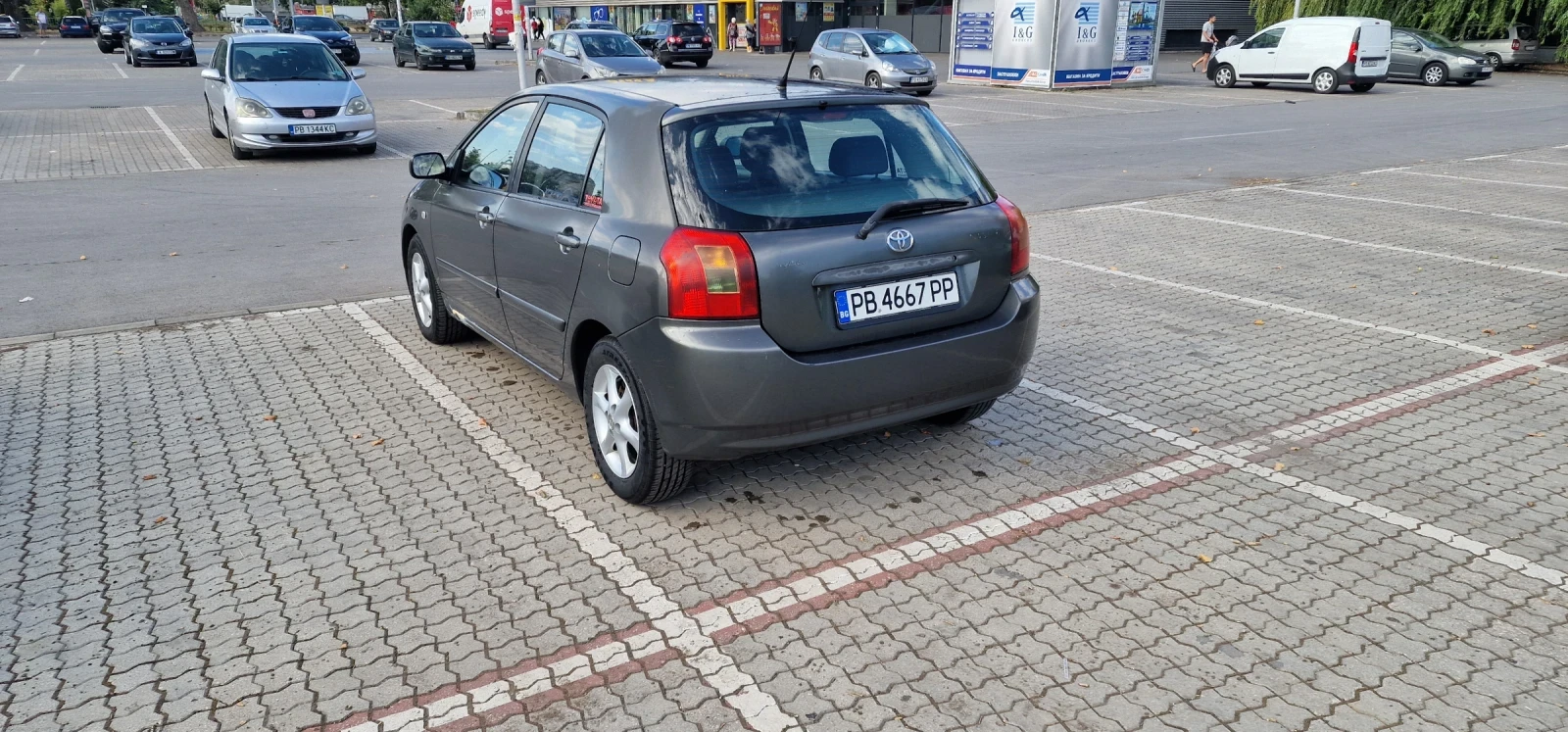 Toyota Corolla  - изображение 6