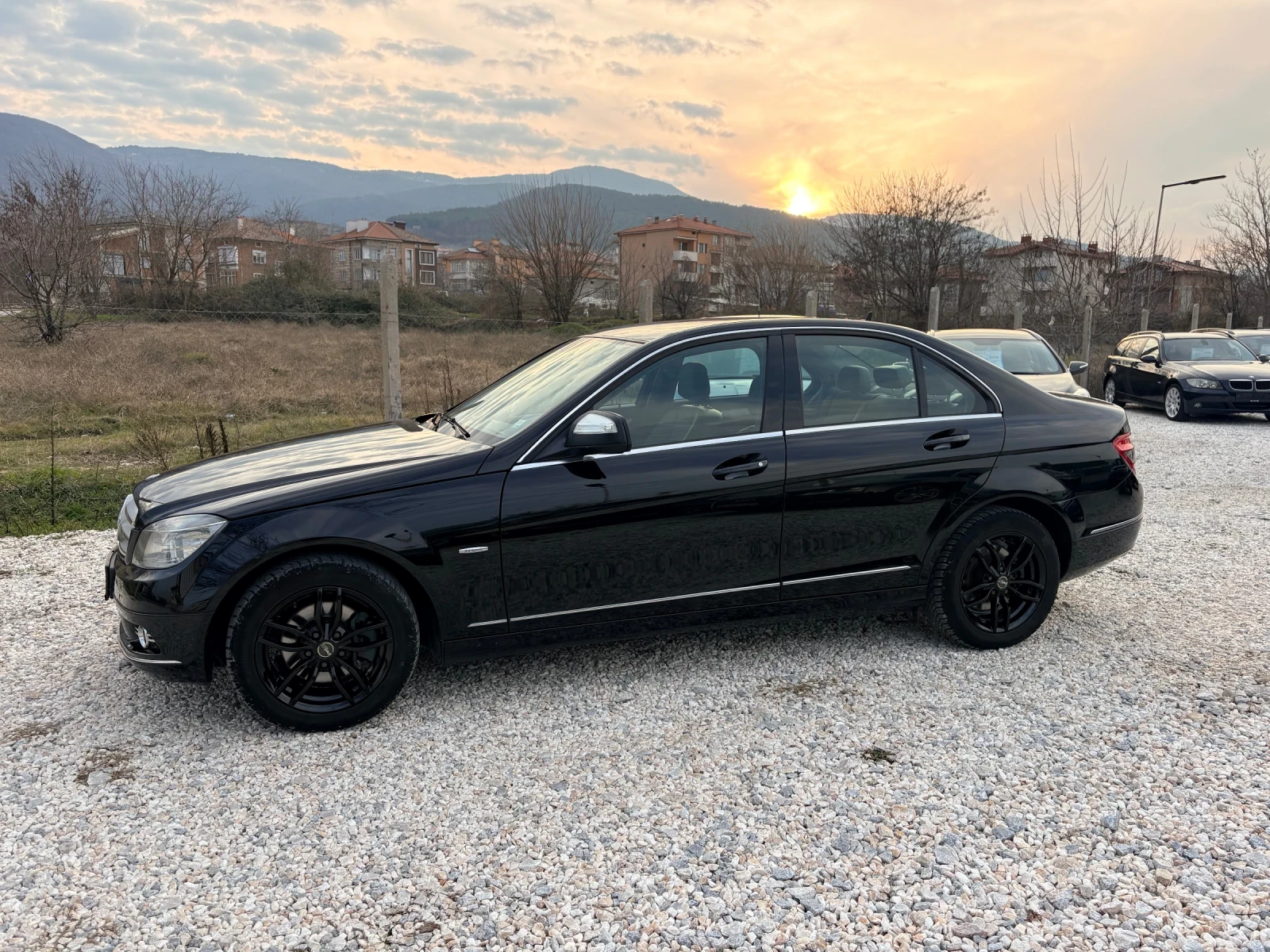 Mercedes-Benz C 220 ОМ 646 Автоматик 2.2 CDI 170 кс , снимка 6 - Автомобили и джипове - 53712639