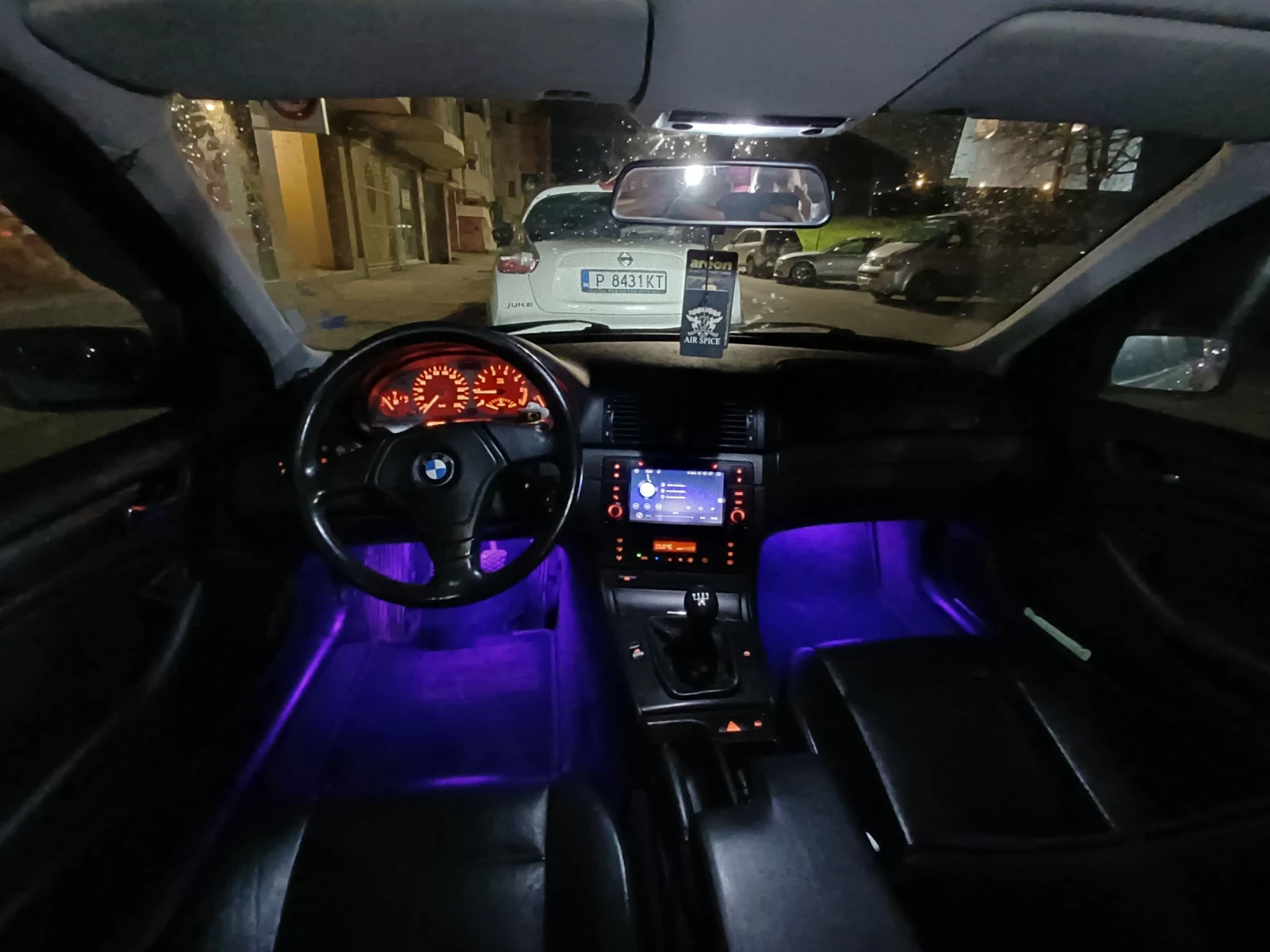 BMW 318 Е46 Бензин, снимка 11 - Автомобили и джипове - 54033694