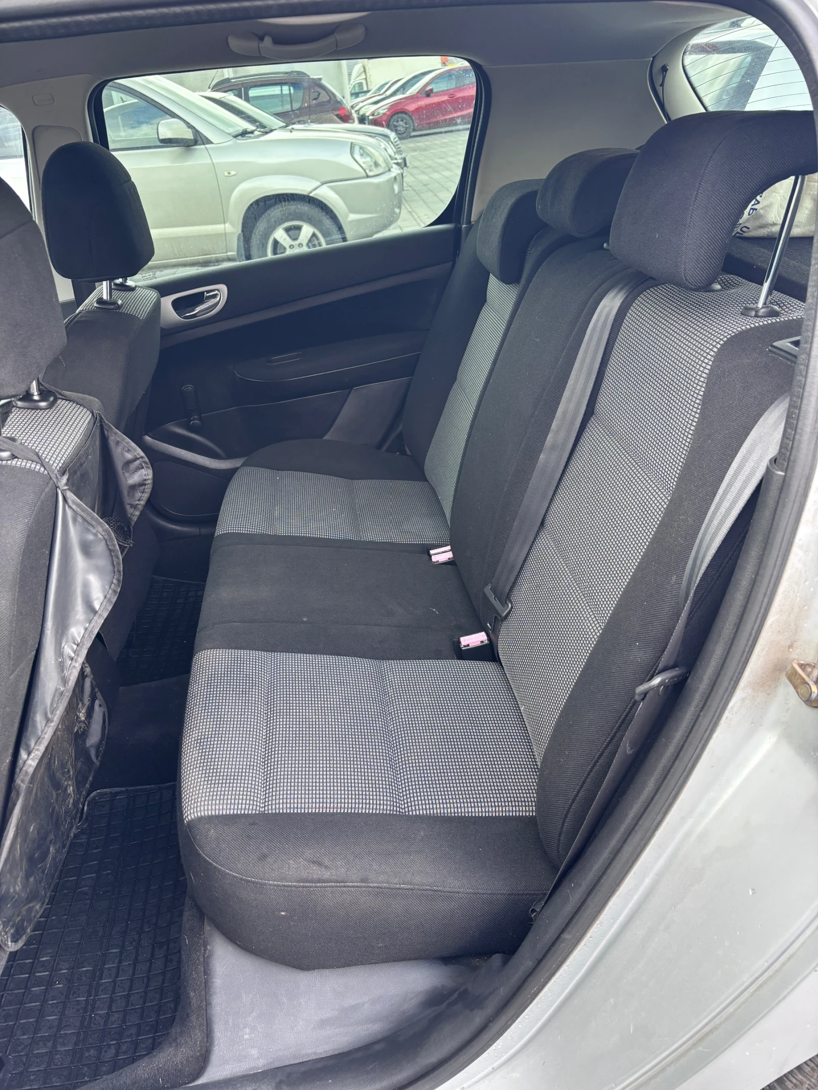 Peugeot 307, снимка 11 - Автомобили и джипове - 54079231