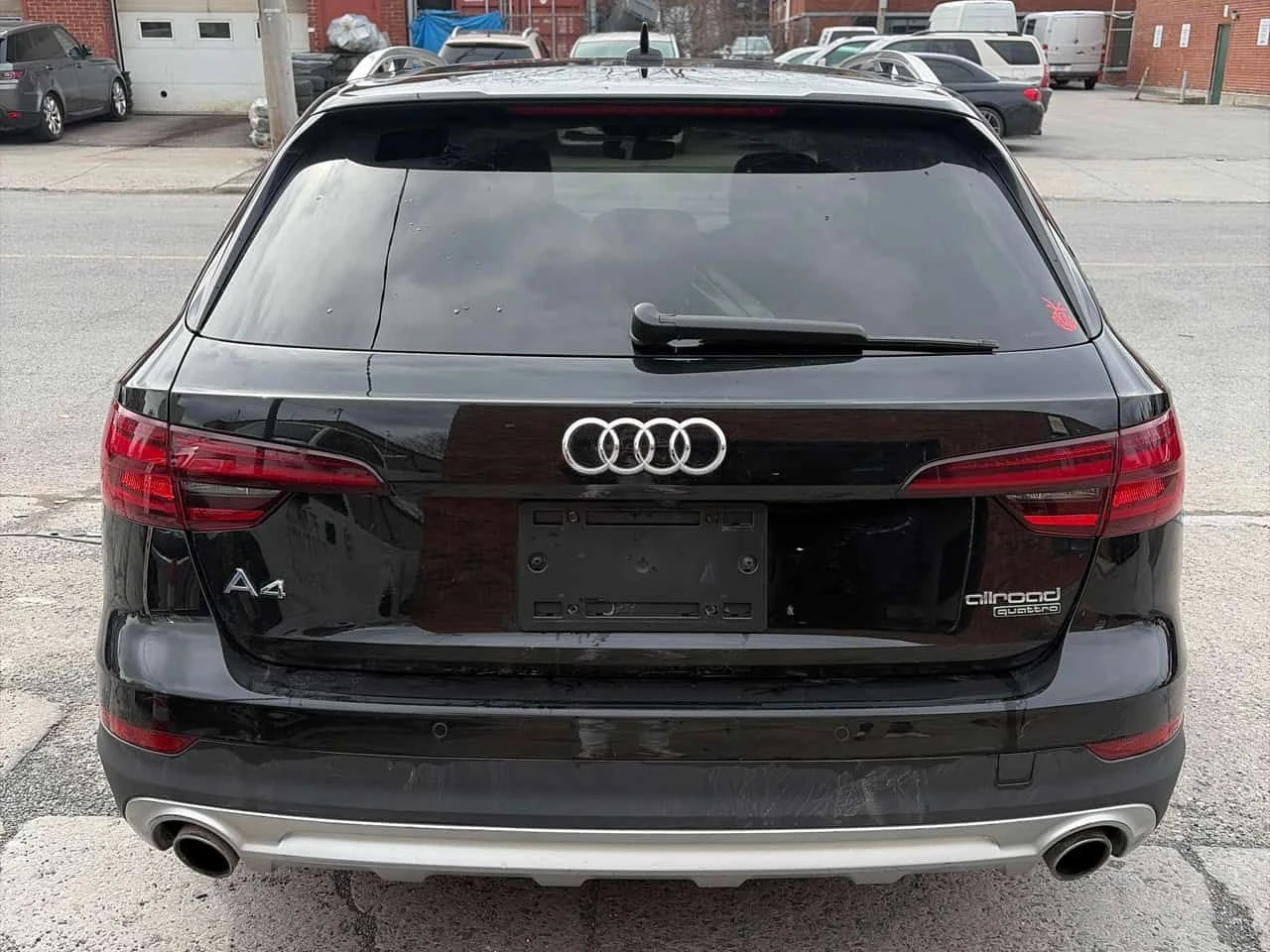 Audi A4 Allroad * Progressiv * CARFAX * Два ключа * Обдухване * , снимка 4 - Автомобили и джипове - 54116323