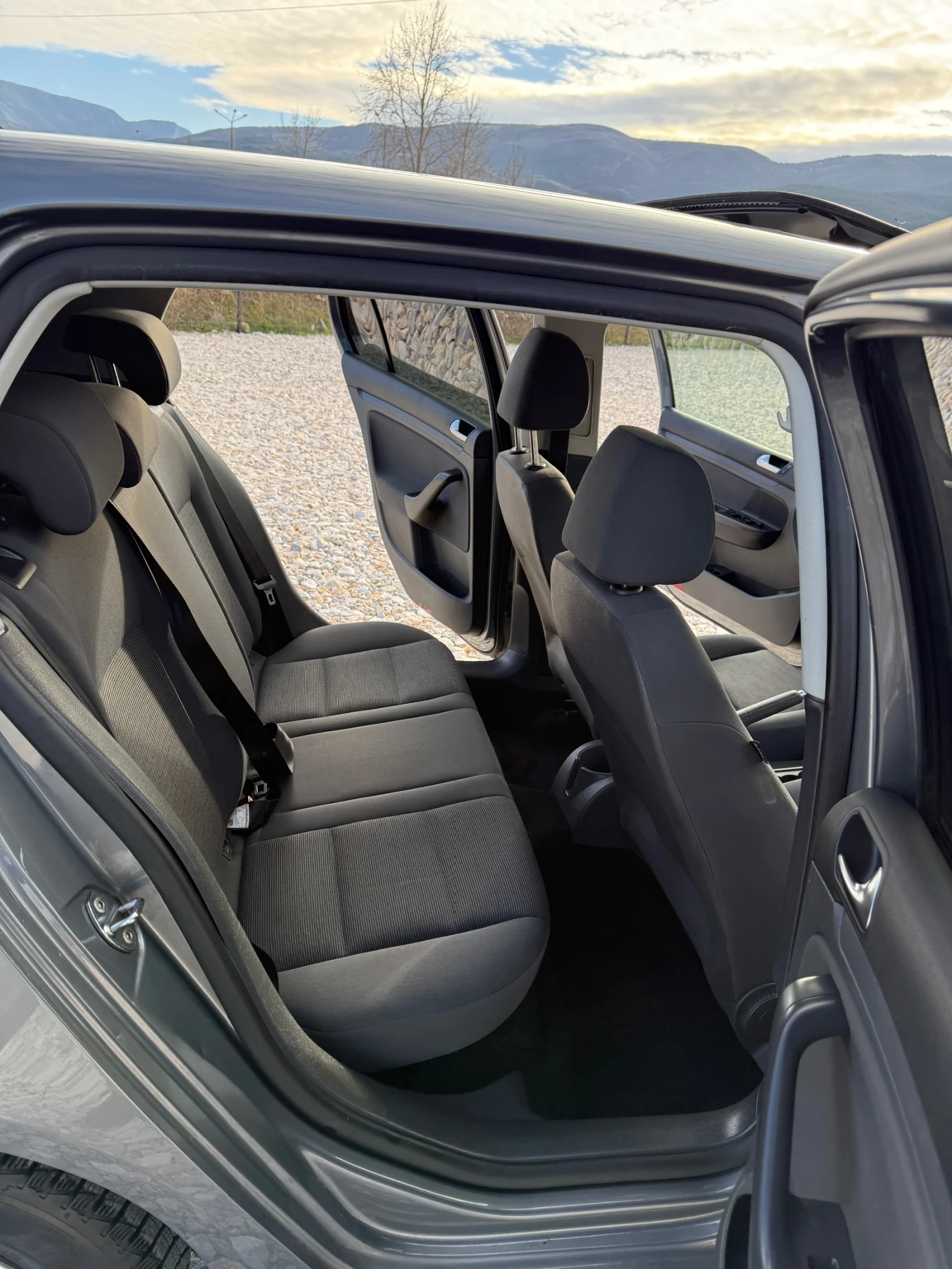 VW Golf | Mobile.bg � ����������� 6
