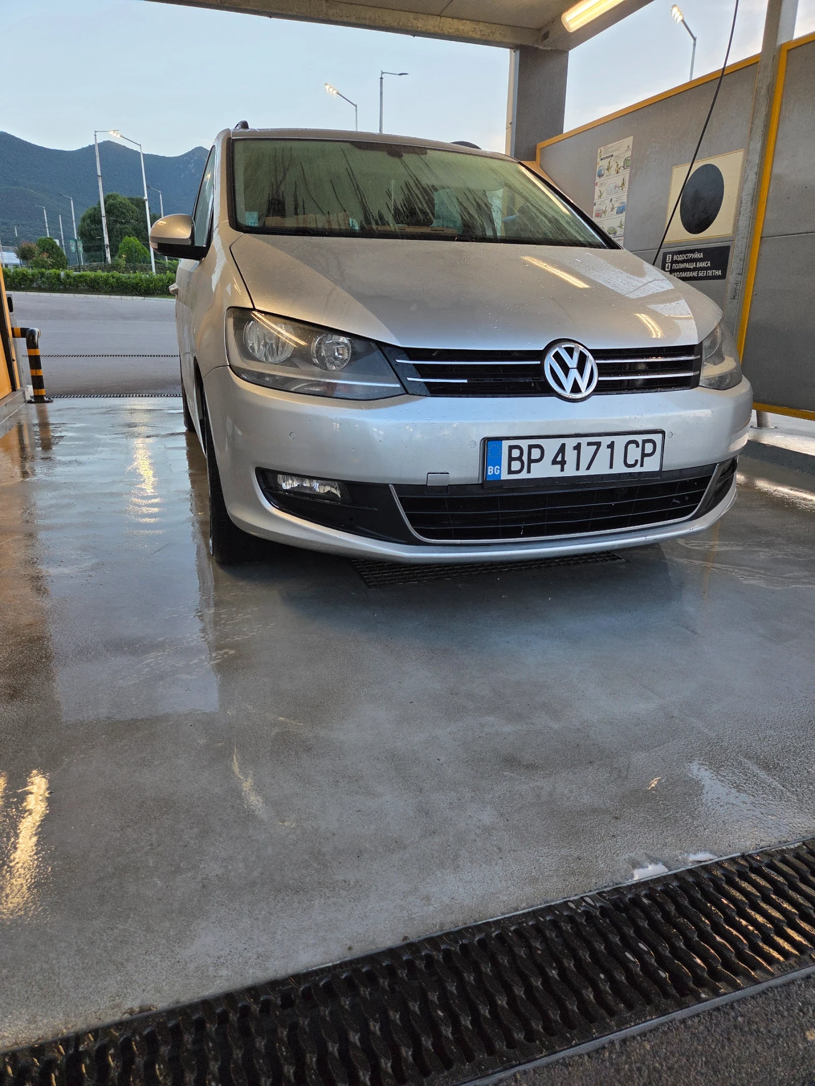 VW Sharan, снимка 8 - Автомобили и джипове - 54918303