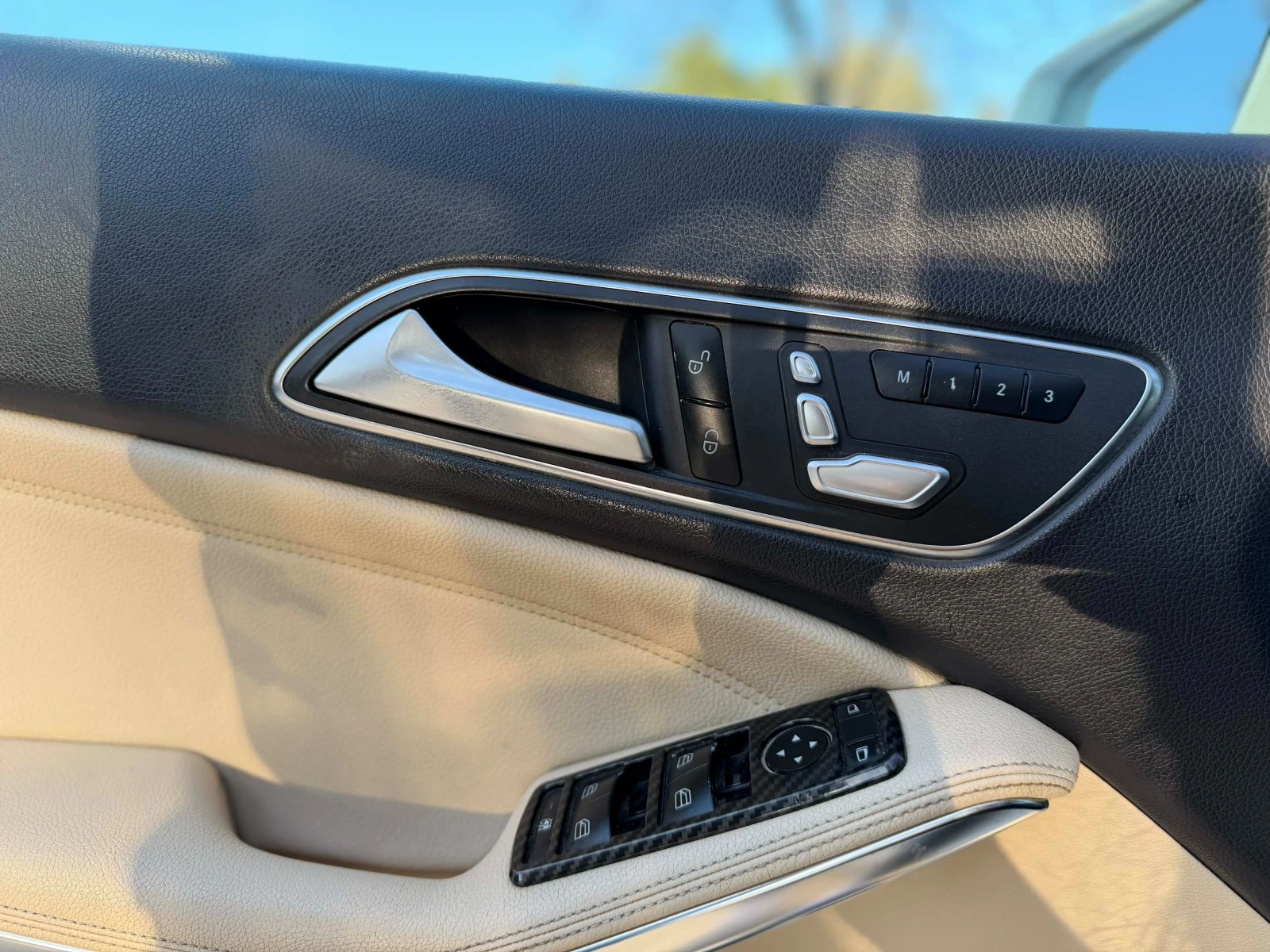 Mercedes-Benz CLA 250, снимка 10 - Автомобили и джипове - 55001599