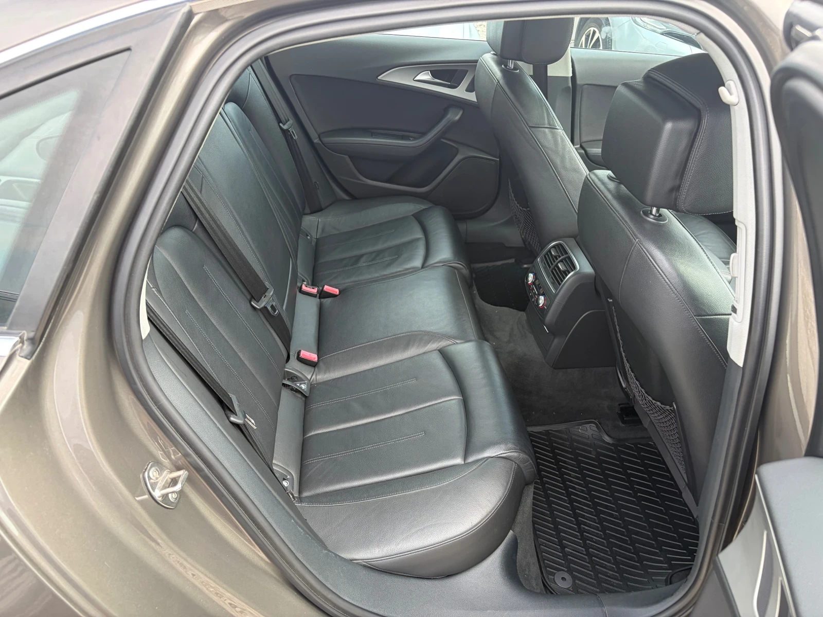 Audi A6 Hybrid , снимка 15 - Автомобили и джипове - 55122283