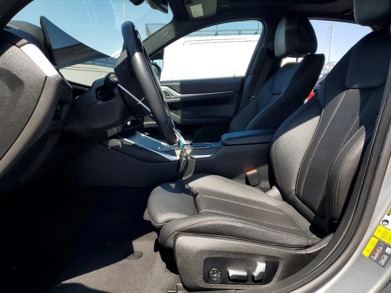 BMW i4 EDRIVE 40, снимка 7 - Автомобили и джипове - 55583475