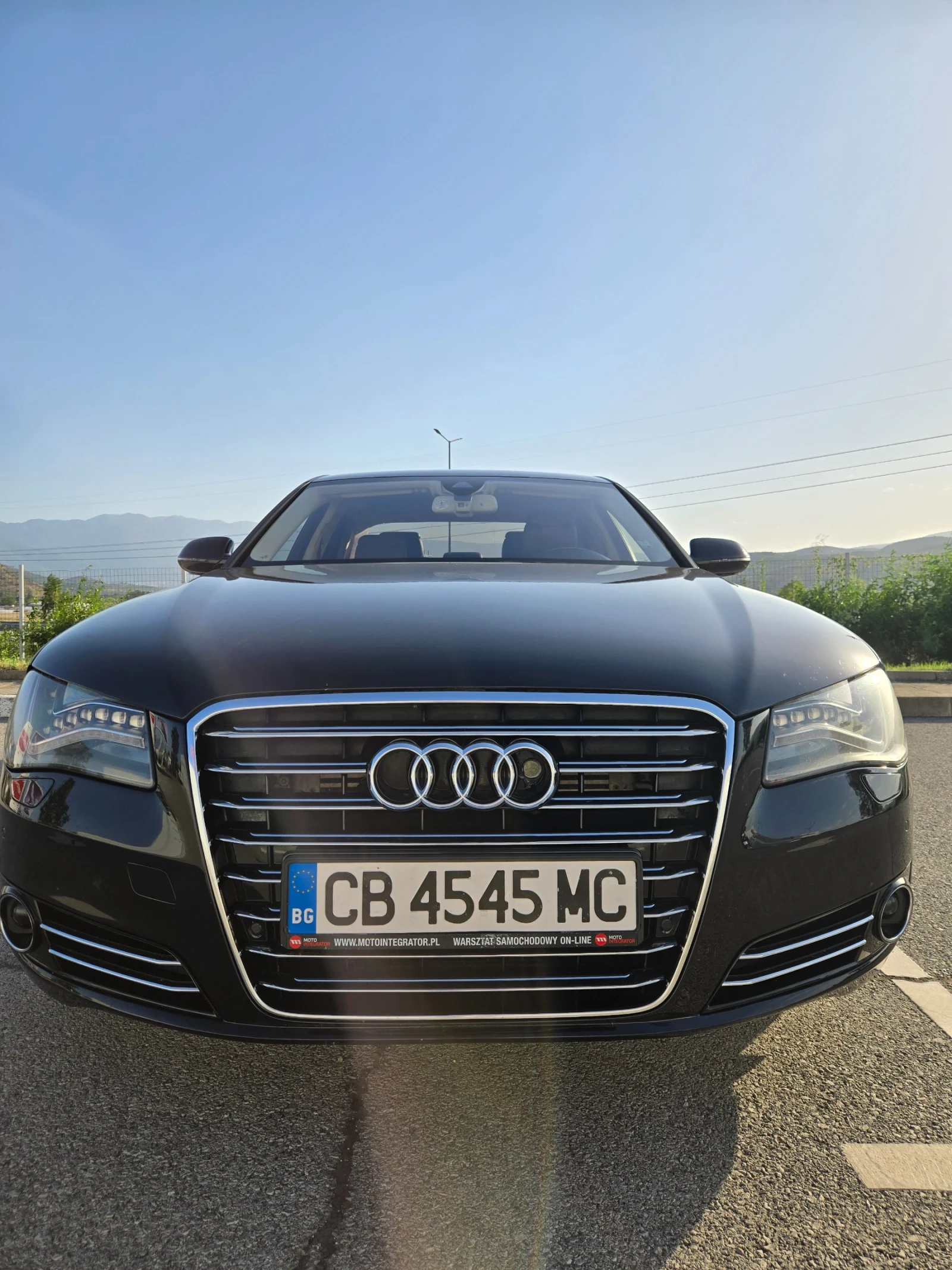 Audi A8, снимка 2 - Автомобили и джипове - 55655875