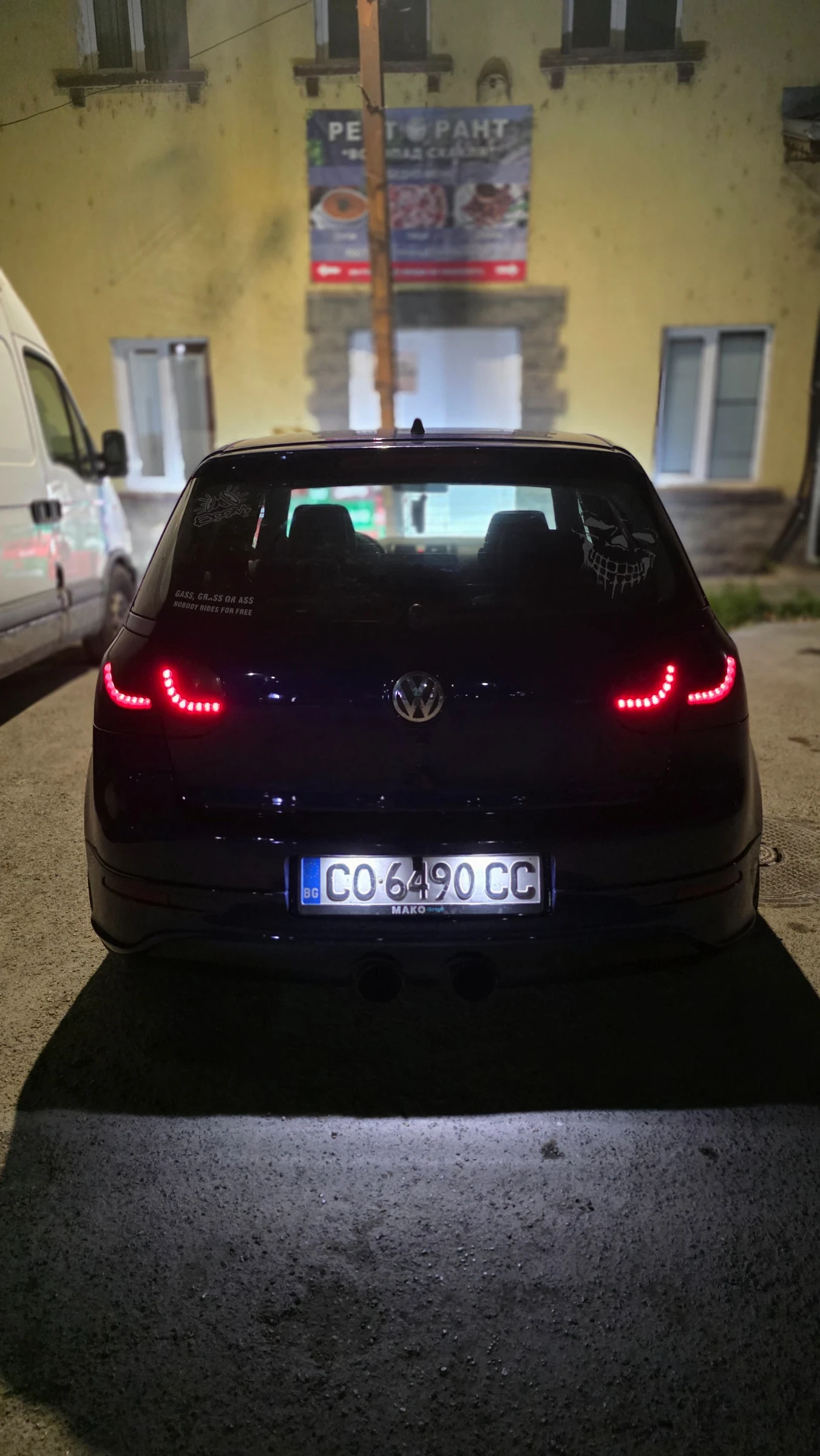 VW Golf 1.9 TDI 90к.с., снимка 15 - Автомобили и джипове - 55715089