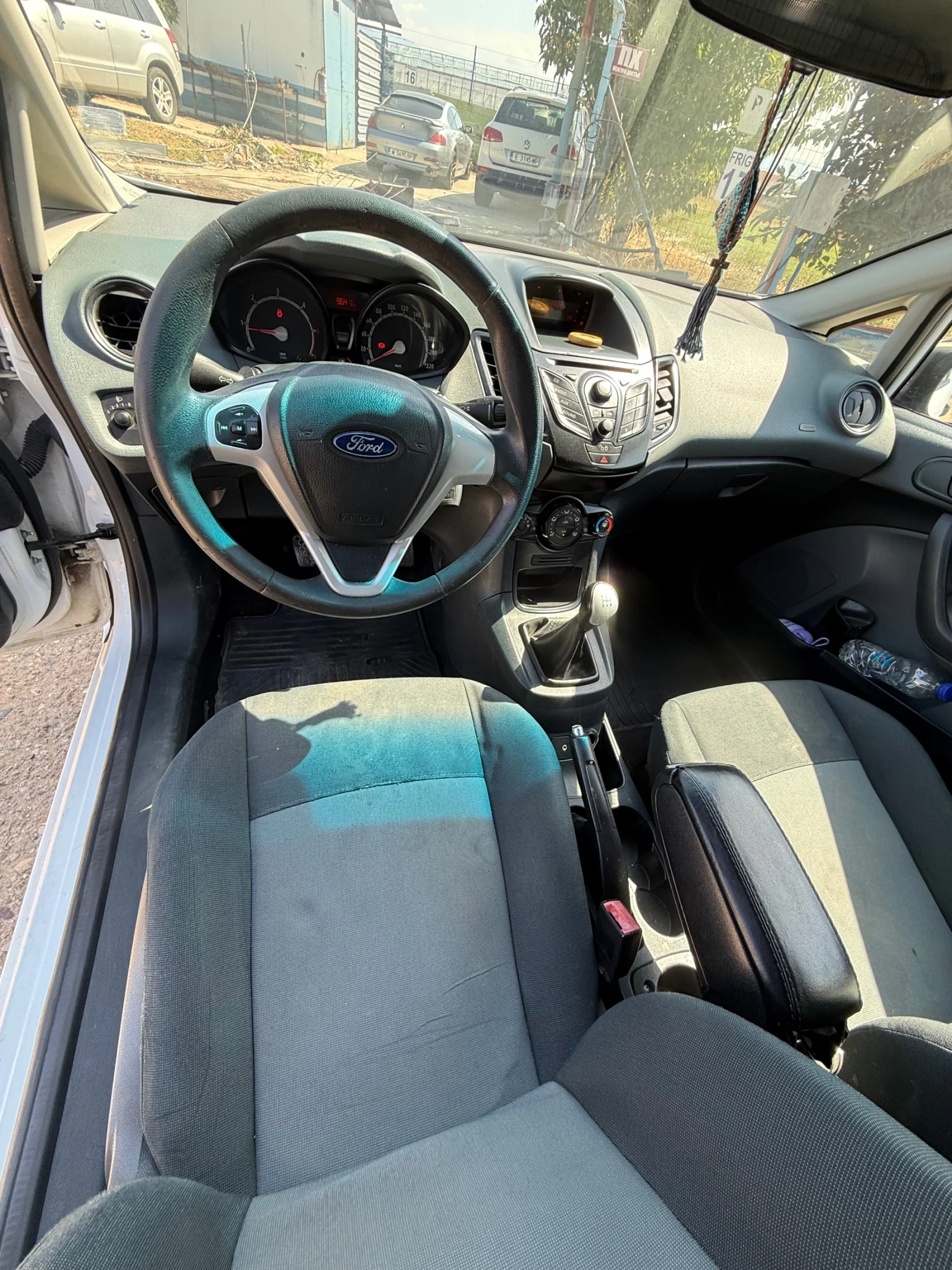 Ford Fiesta 1.5, снимка 12 - Автомобили и джипове - 55846347