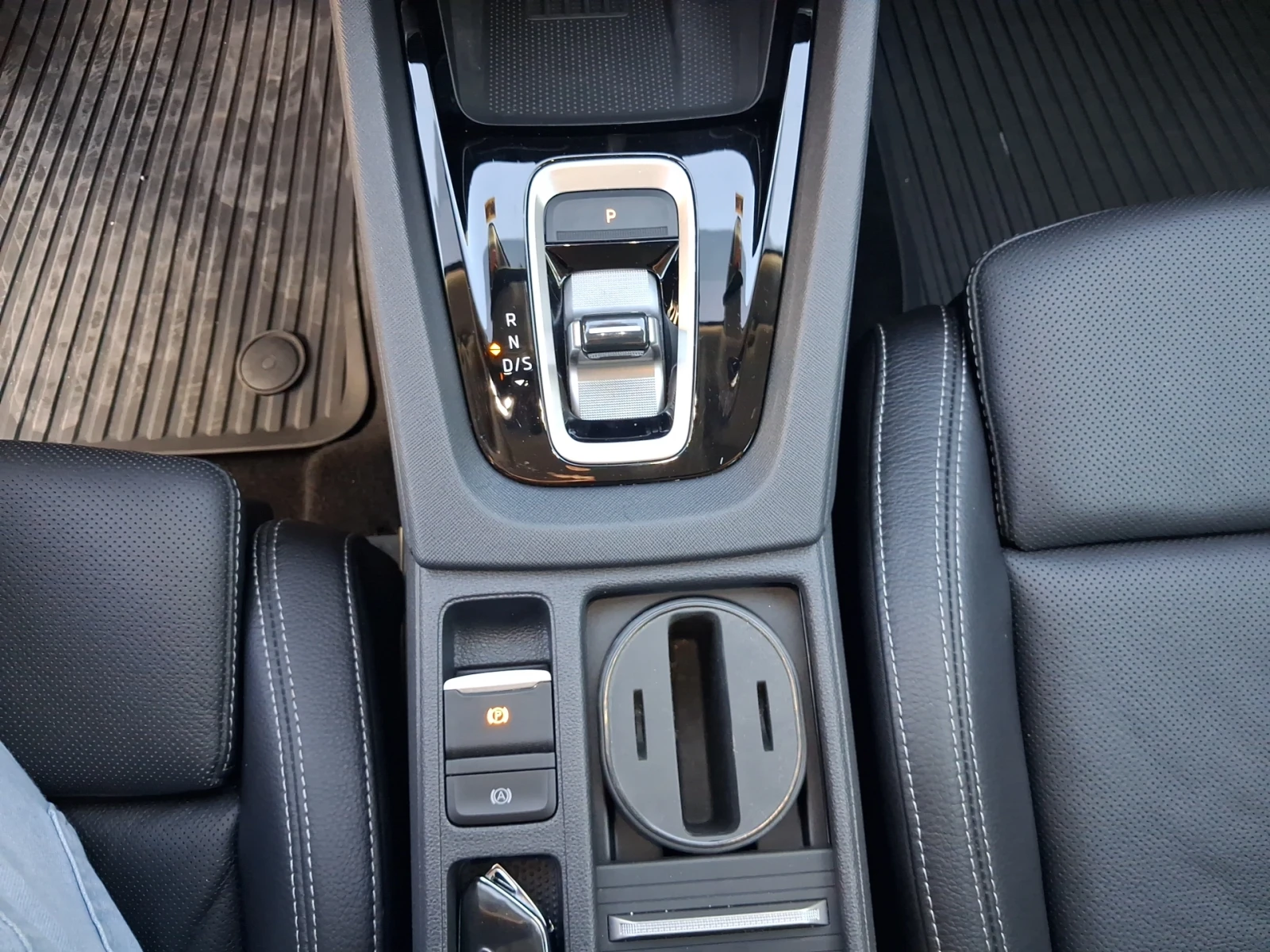 Skoda Octavia Селекшън 2, 0 TDI, 150 к.с., 7DSG, снимка 14 - Автомобили и джипове - 55898332