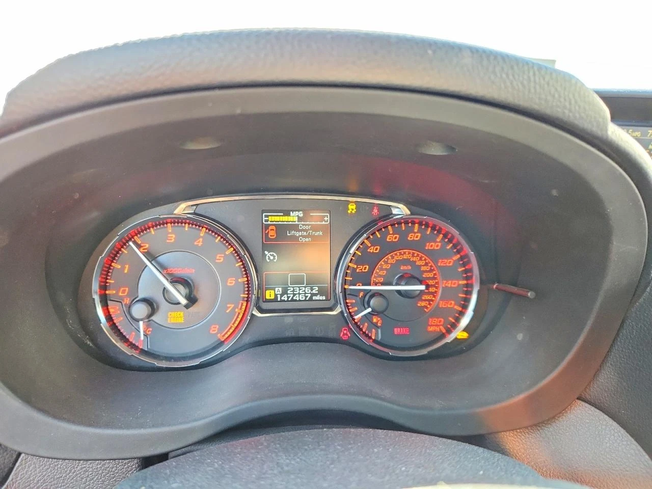 Subaru WRX 2.0l Premium, снимка 9 - Автомобили и джипове - 56134981