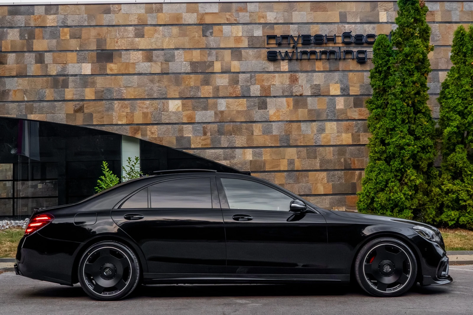 Mercedes-Benz S 350 d LONG* BRABUS LIMITED* 3XTV* MASSAGES* PANO* FULL, снимка 6 - Автомобили и джипове - 56202765