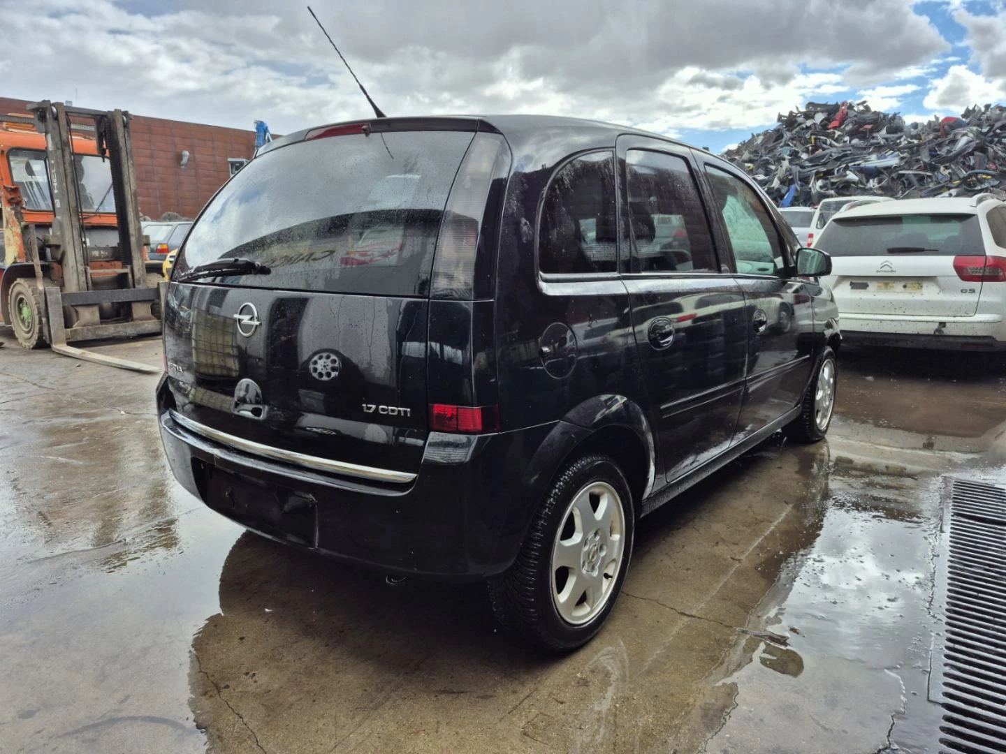 Opel Meriva, снимка 4 - Автомобили и джипове - 56279197