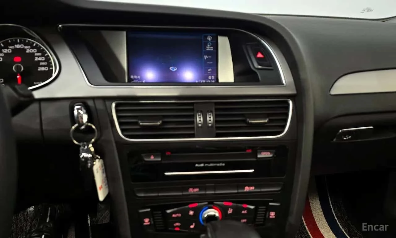 Audi A4 * 30 TDI * , снимка 14 - Автомобили и джипове - 56615300