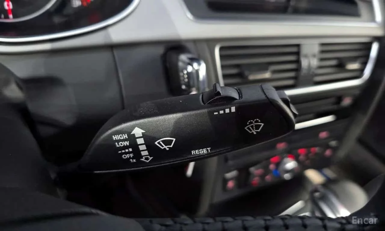 Audi A4 * 30 TDI * , снимка 15 - Автомобили и джипове - 56615300