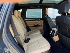 Porsche Cayenne AWD 4dr Diesel Platinum/CARFAX/ФИНАНСИРАНЕ, снимка 16