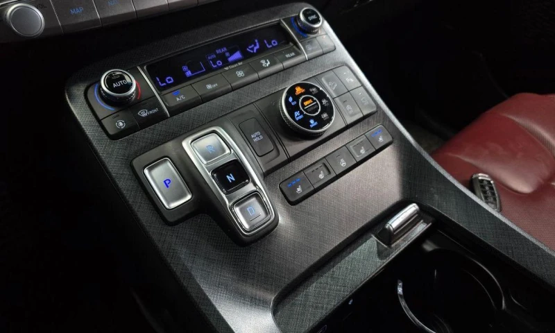 Hyundai Palisade Diesel 2.2 4WD Prestige, снимка 9 - Автомобили и джипове - 52070265