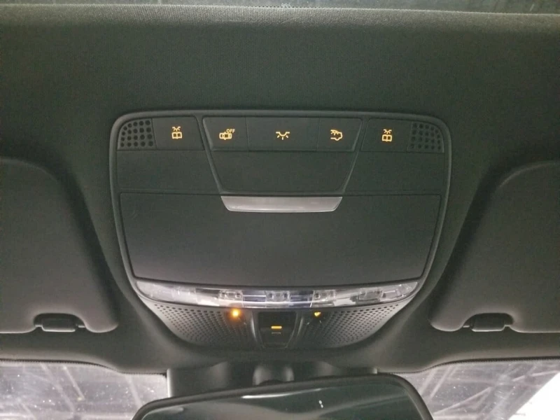 Mercedes-Benz GLC * ACCIDENT FREE| NAVIGATION| REAR CAM| AIR CONDITI, снимка 15 - Автомобили и джипове - 52802156