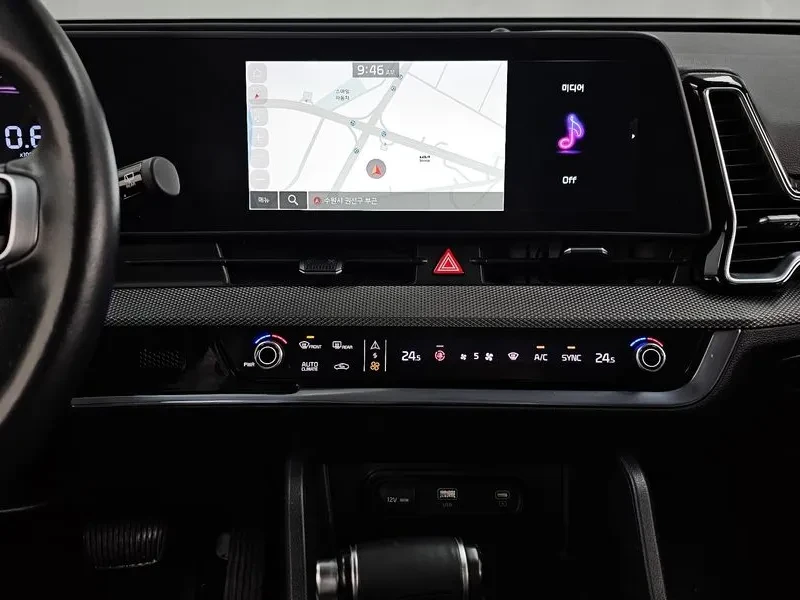 Kia Sportage 2.0 CRDi 4WD, снимка 15 - Автомобили и джипове - 54276405