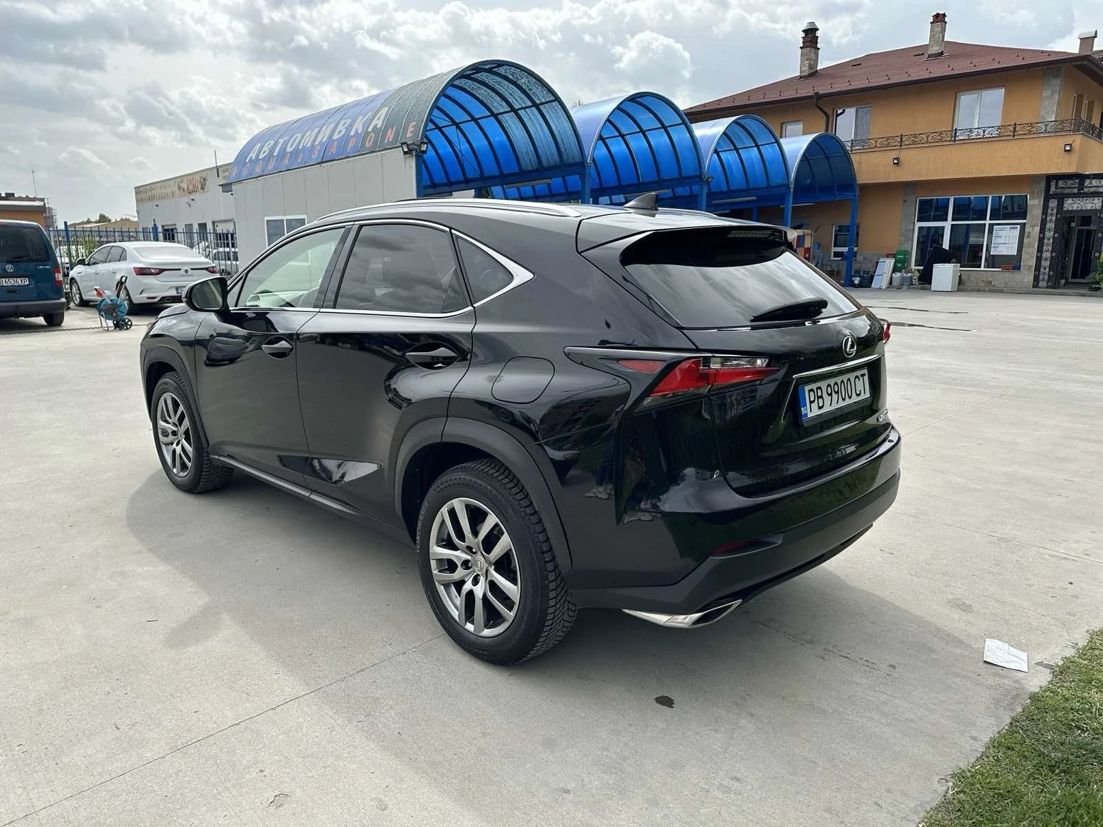 Lexus NX 200t - изображение 6