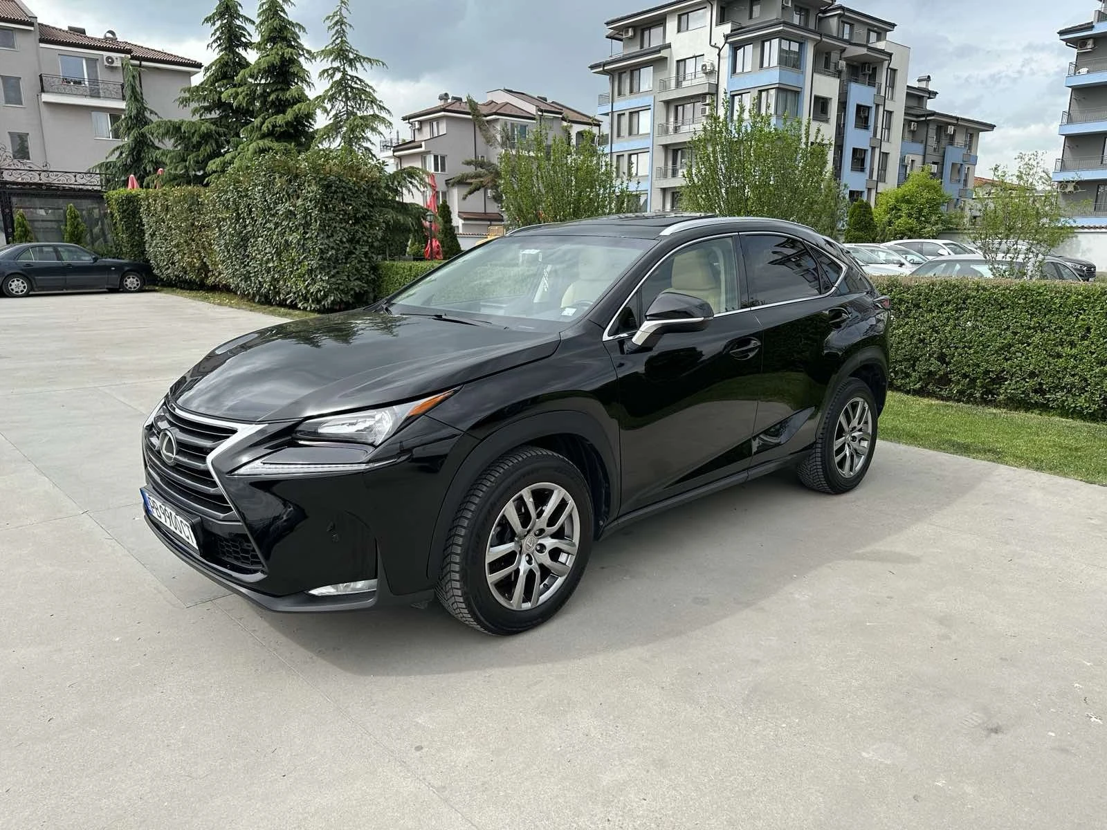 Lexus NX 200t - изображение 4