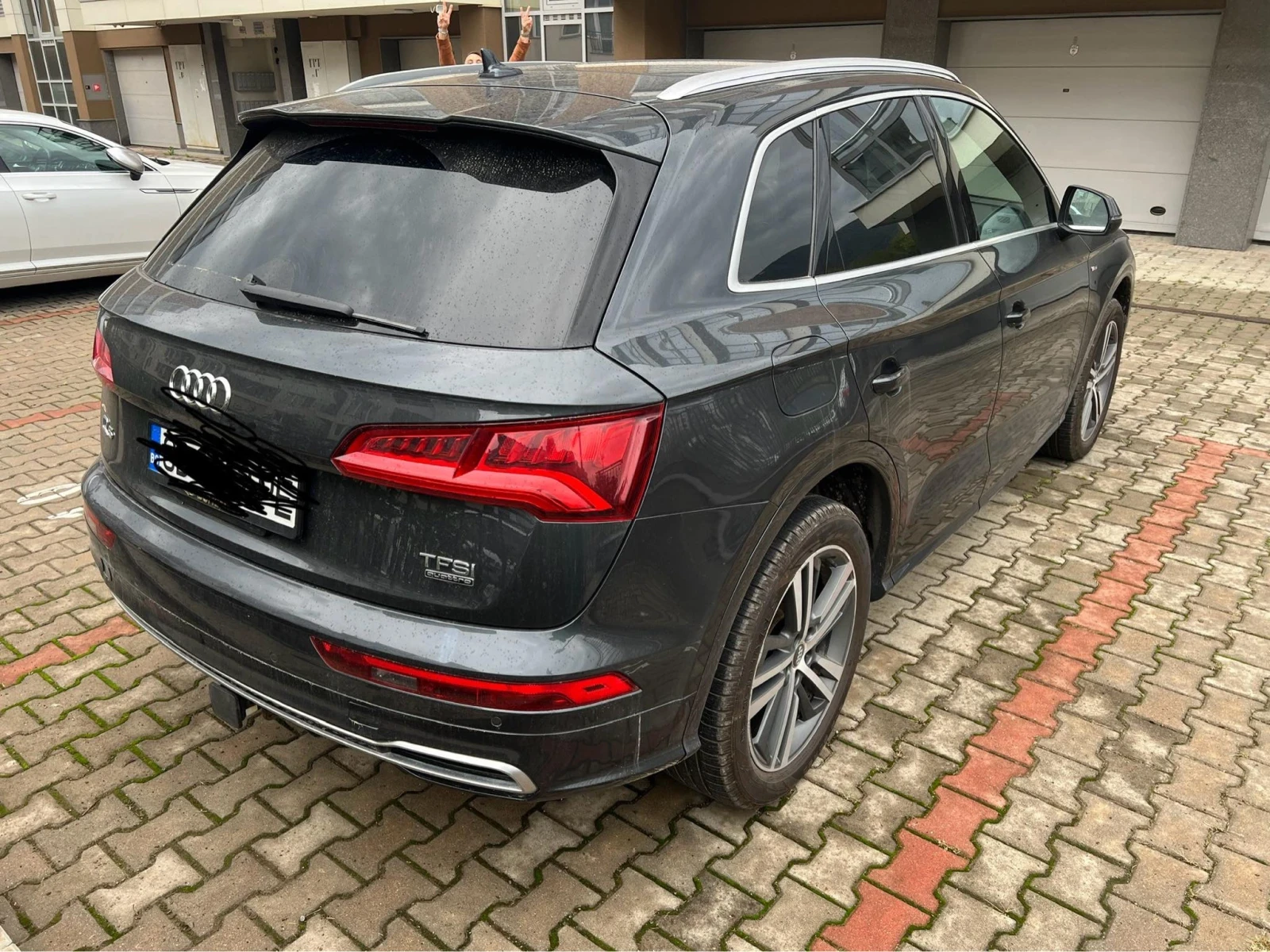 Audi Q5 Tech Premium 2.0 - изображение 5