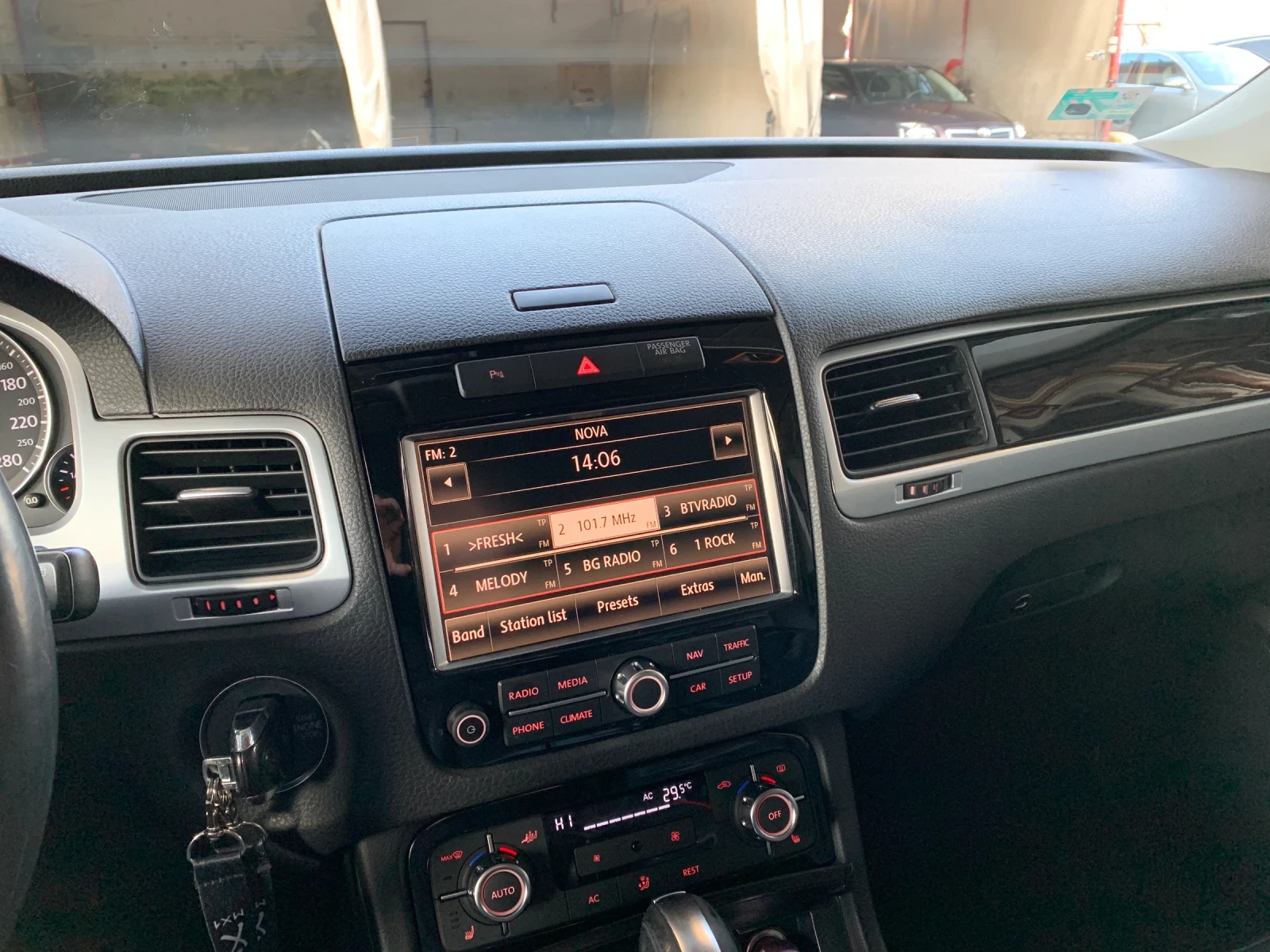 VW Touareg  - изображение 5