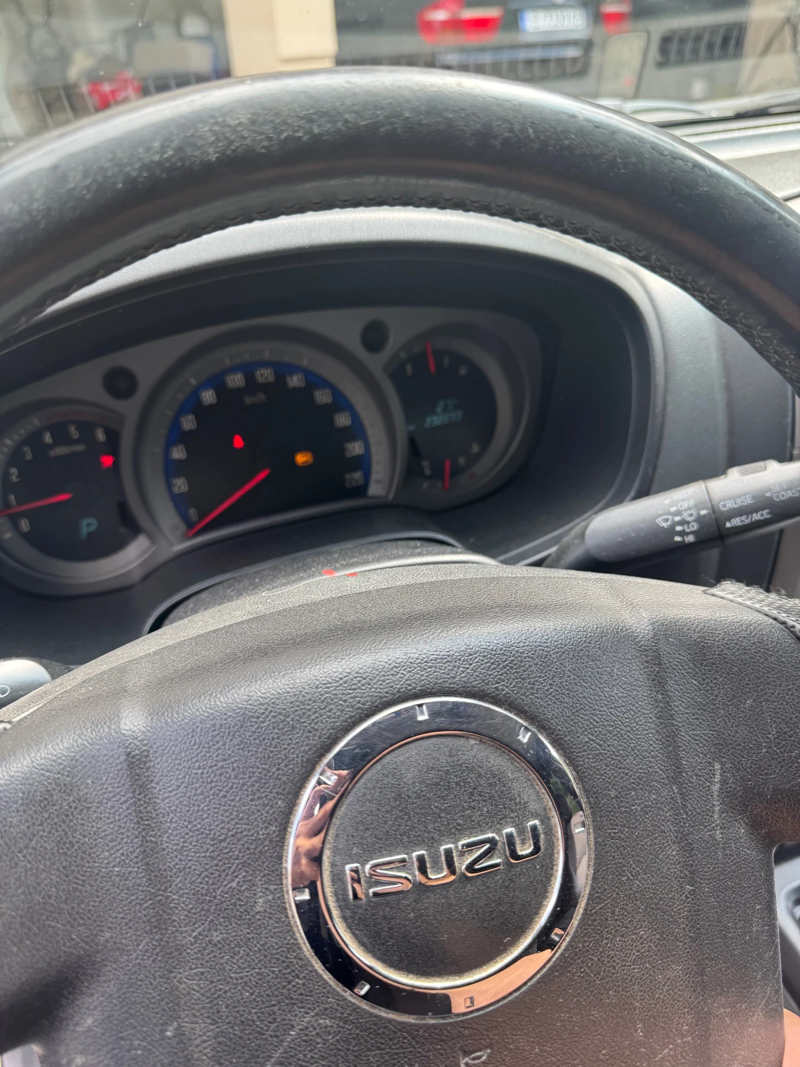 Isuzu D-max  - изображение 5