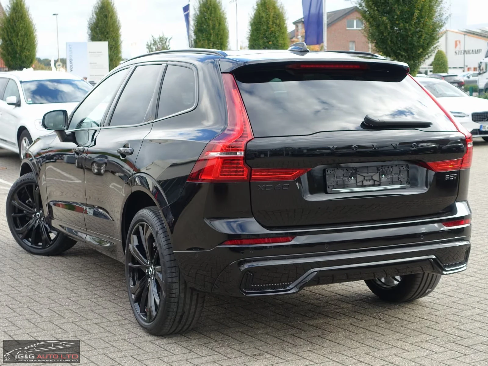 Volvo XC60 ULTRA-BLACK/250HP/PANO/HUD/360/MEMO/H&K/LED/468g - изображение 3