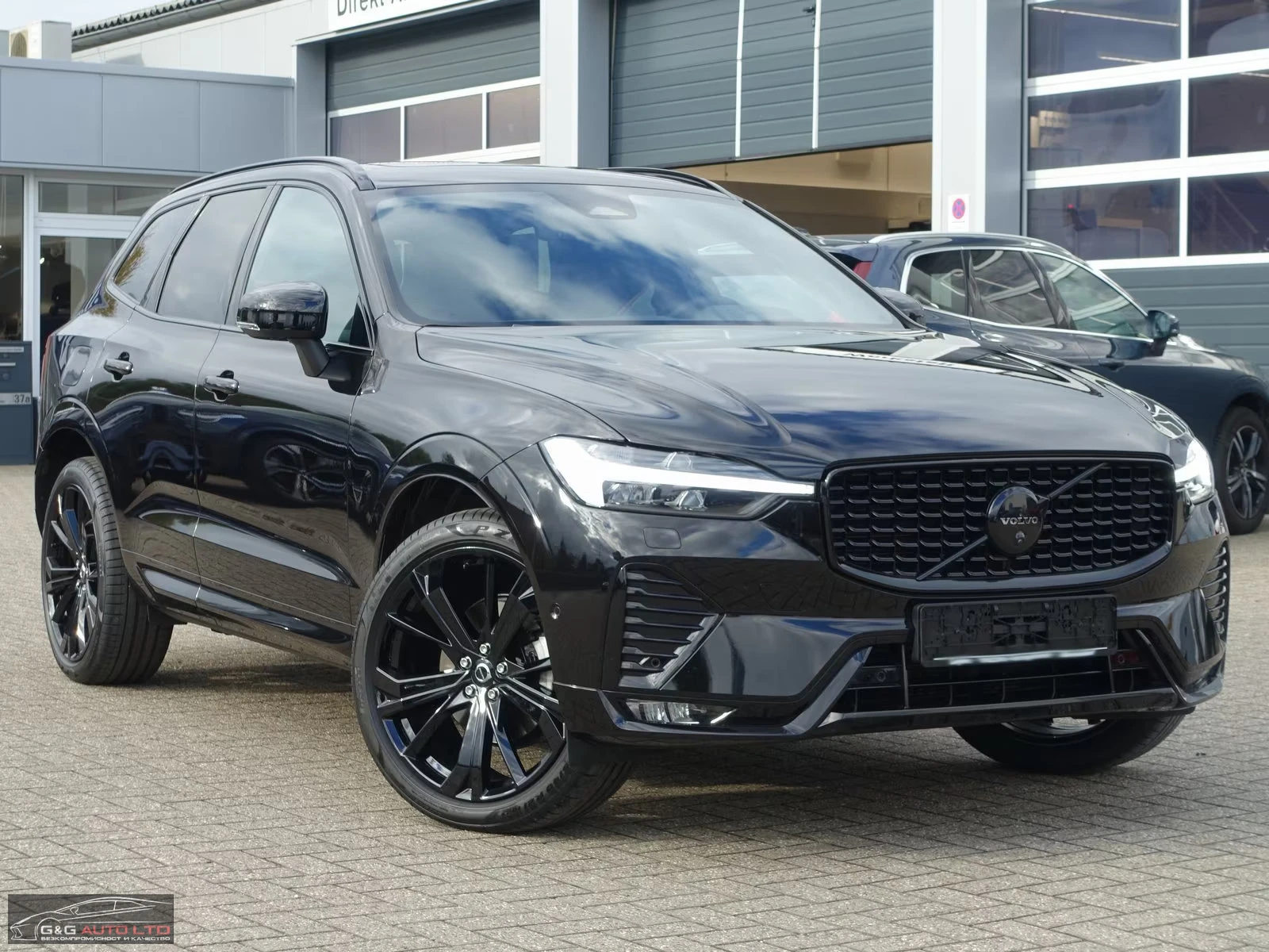 Volvo XC60 ULTRA-BLACK/250HP/PANO/HUD/360/MEMO/H&K/LED/468g - изображение 4