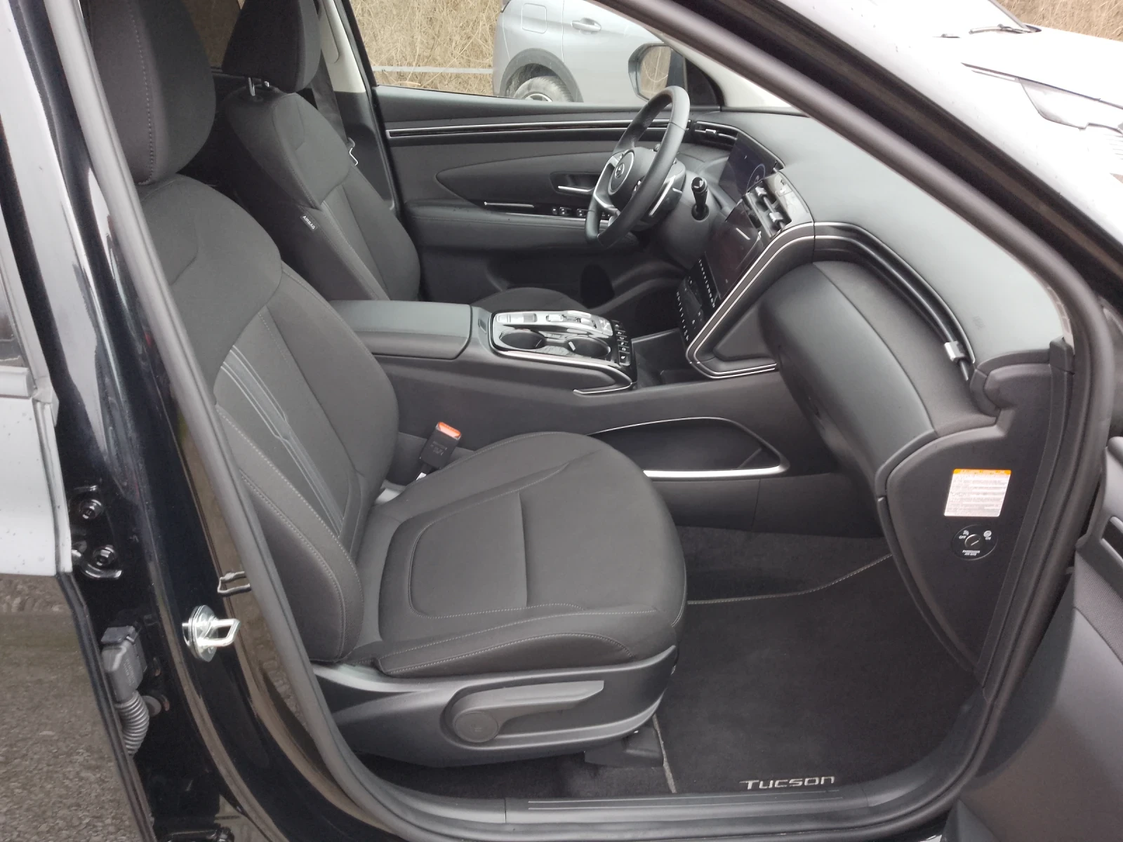 Hyundai Tucson 1.6 FULL-HYBRID/ЕВРОПЕЙСКА ГАРАНЦИЯ ДО 2029 - изображение 10