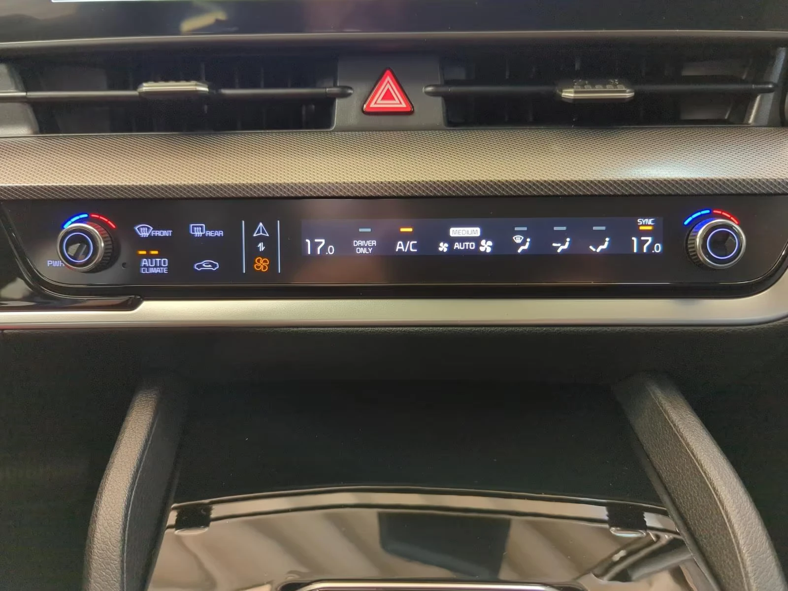 Kia Sportage 1.6PHEV/252HP/VISION/ACC/AMBI/CAM/NAVI/124f | Mobile.bg � ����������� 17