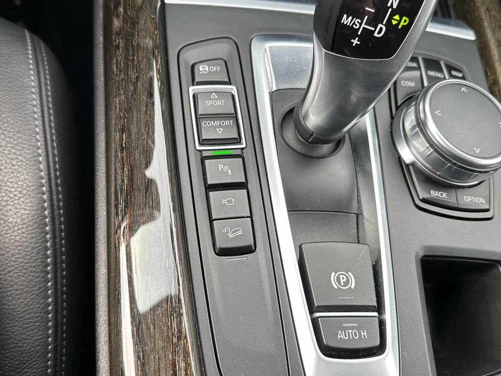 BMW X5 / xDrive35i /HARMAN CARDON / PANO / 360 / CARFAX | Mobile.bg � ����������� 11