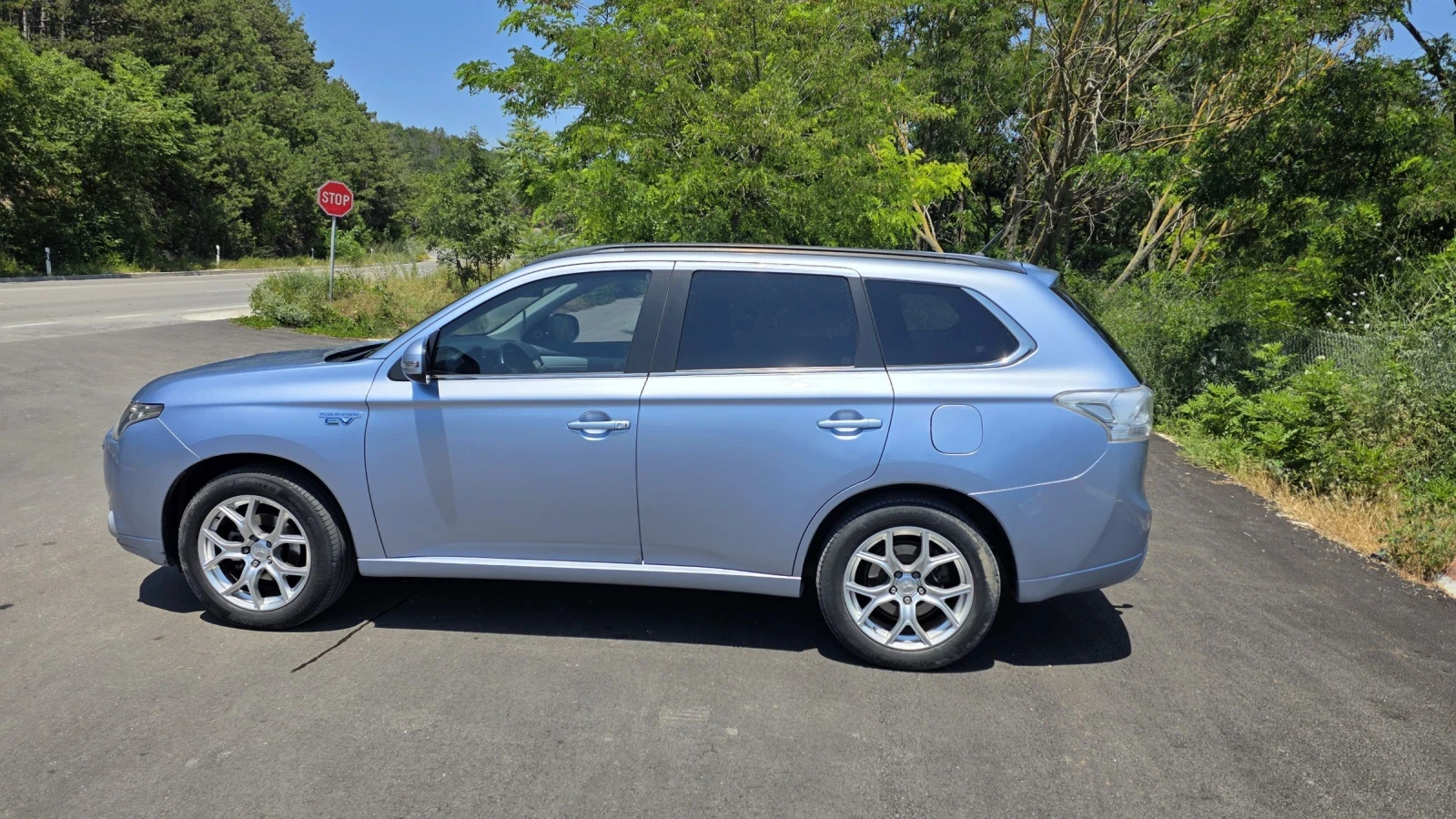 Mitsubishi Outlander, снимка 7 - Автомобили и джипове - 54758119