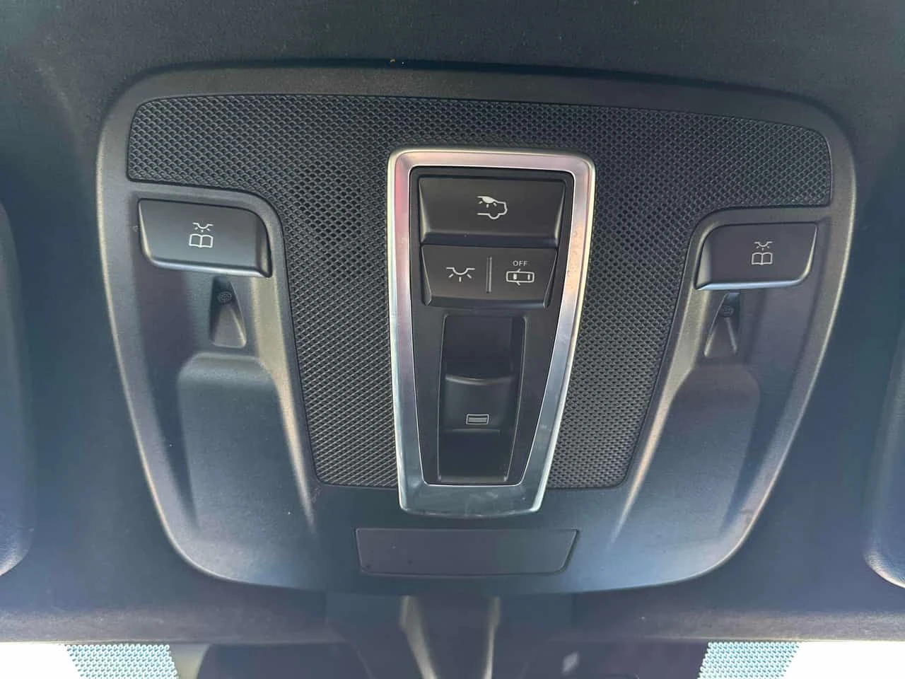 Mercedes-Benz G 63 AMG * CARFAX * Обдухване* Harman Kardon* , снимка 12 - Автомобили и джипове - 53819220